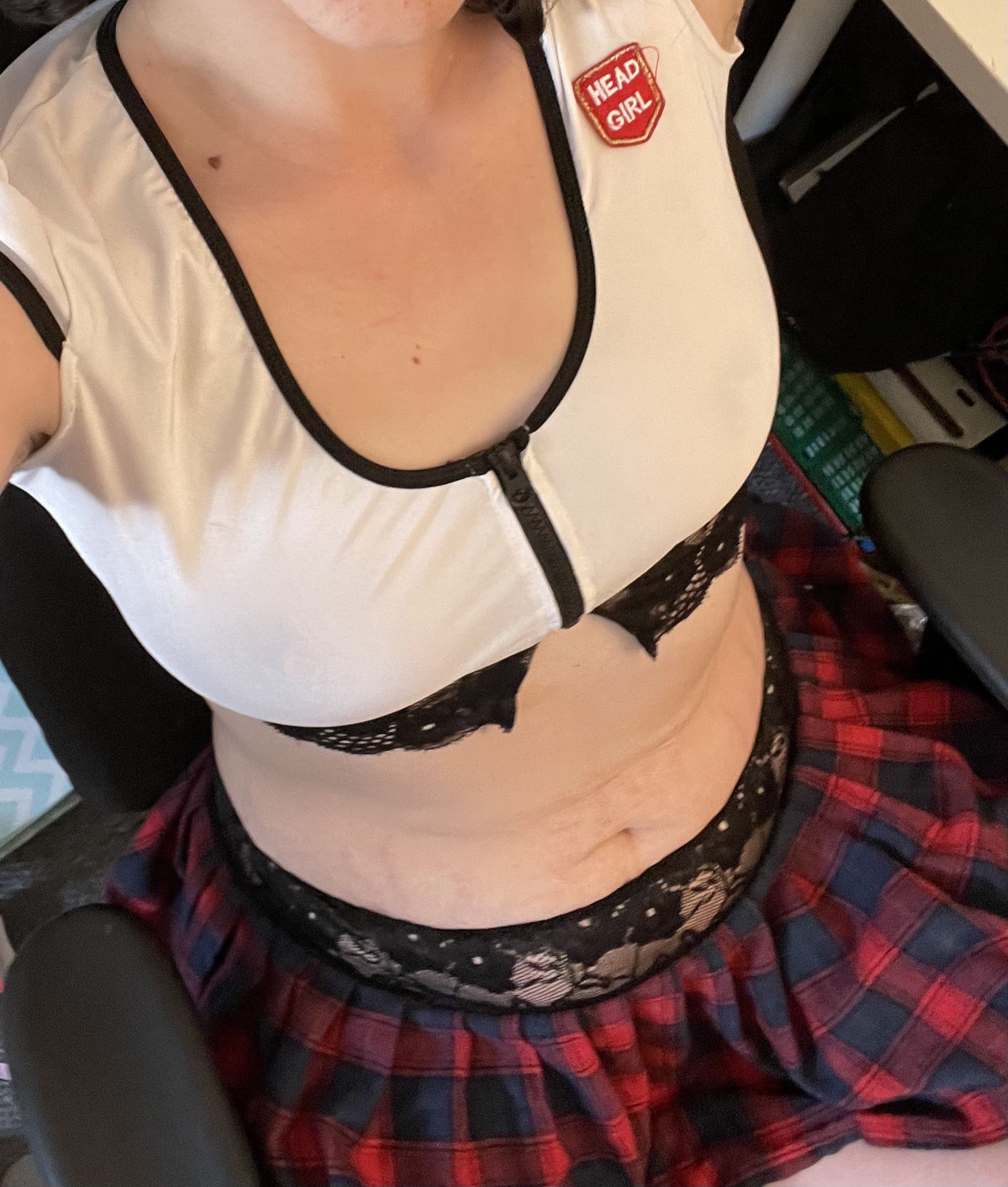 https://cdn.adultwork.com/gallery/G12/8811110.jpg