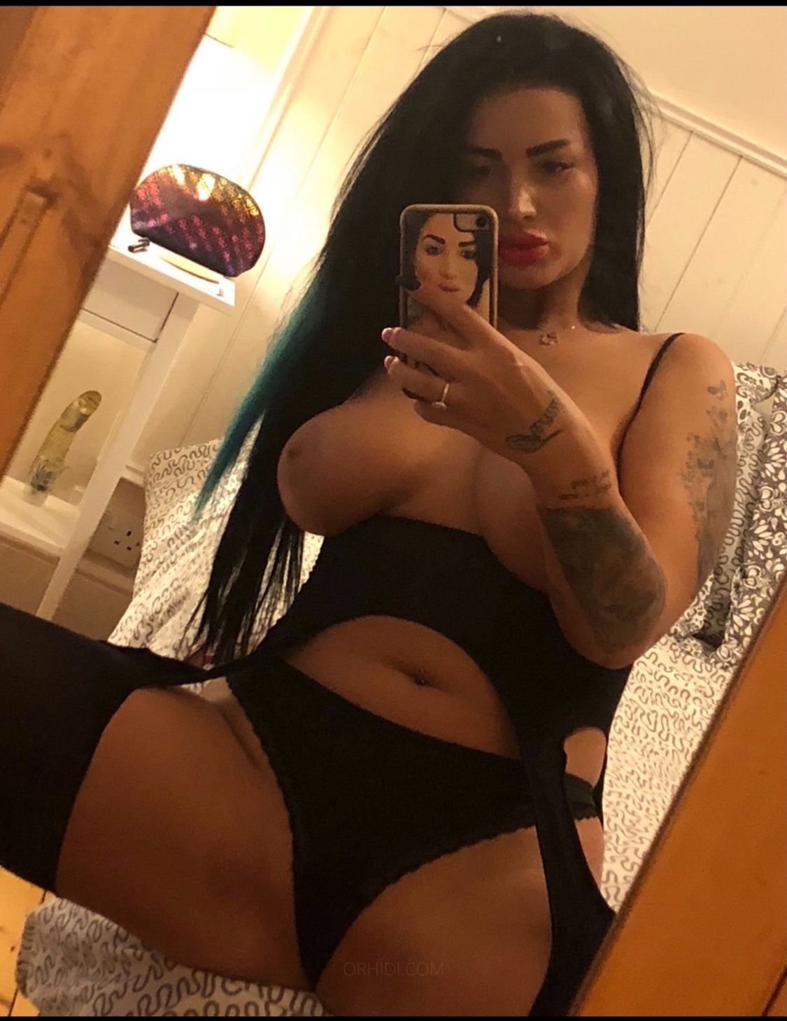 https://cdn.adultwork.com/gallery/G12/8816330.jpg