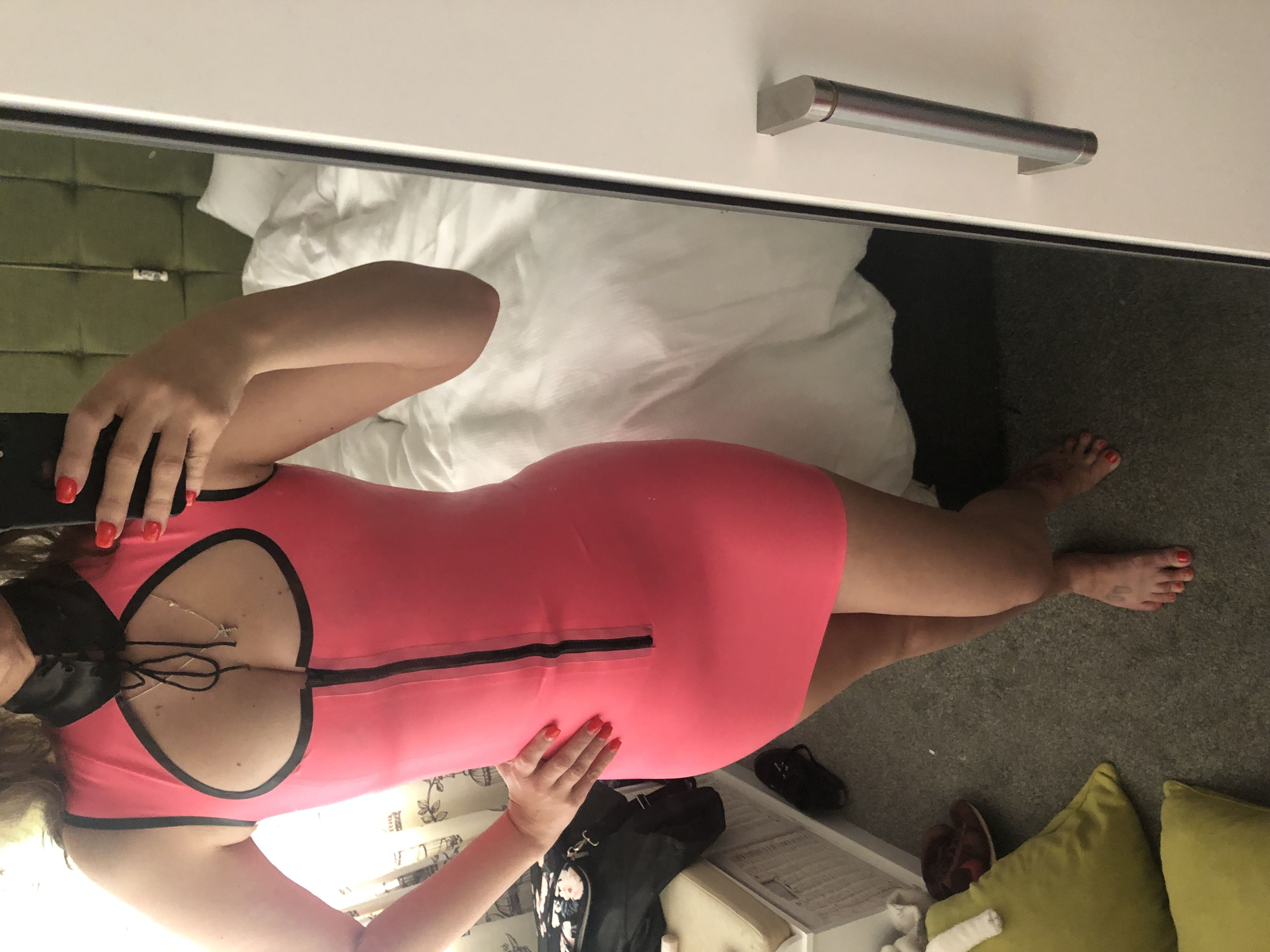 https://cdn.adultwork.com/gallery/G12/8816417.jpg