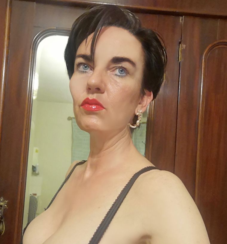 https://cdn.adultwork.com/gallery/G12/8816723.jpg