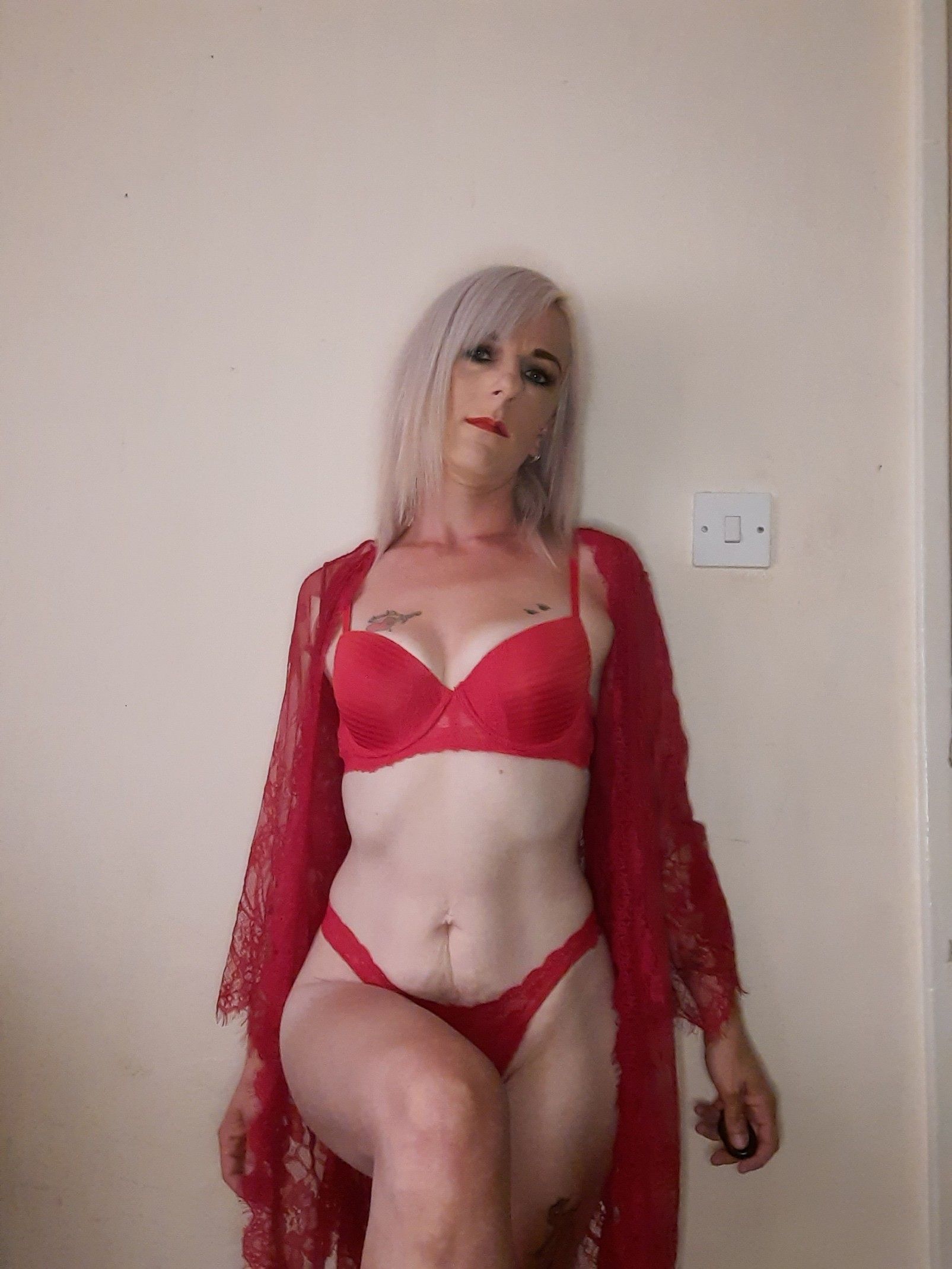 https://cdn.adultwork.com/gallery/G12/8819122.jpg