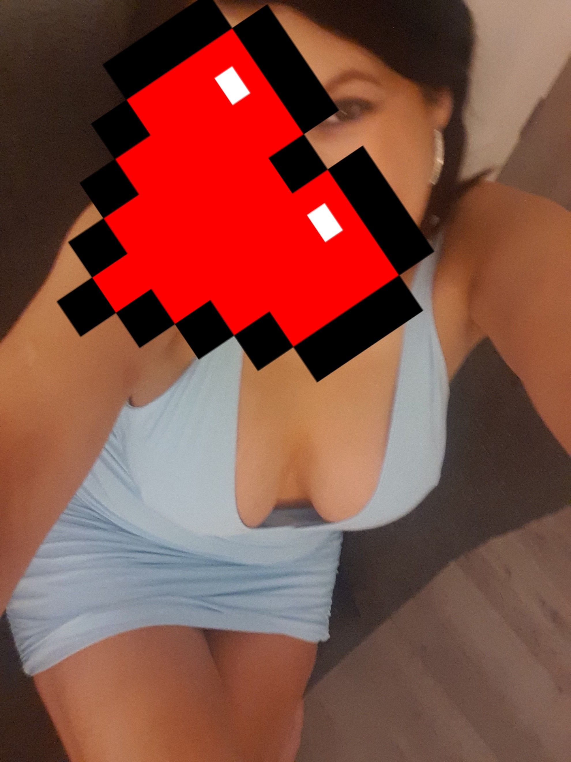 https://cdn.adultwork.com/gallery/G12/8822738.jpg