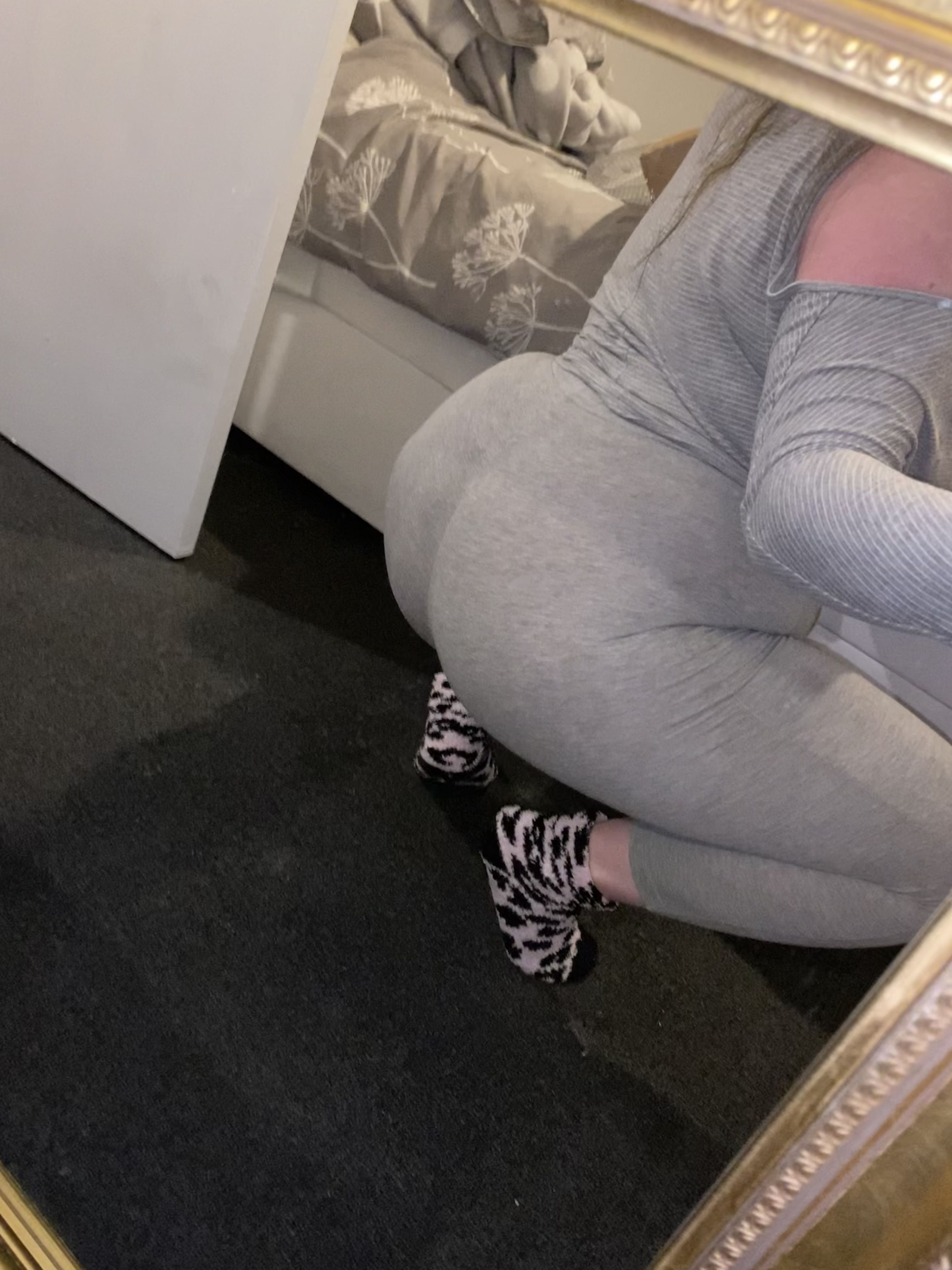 https://cdn.adultwork.com/gallery/G12/8823782.jpg