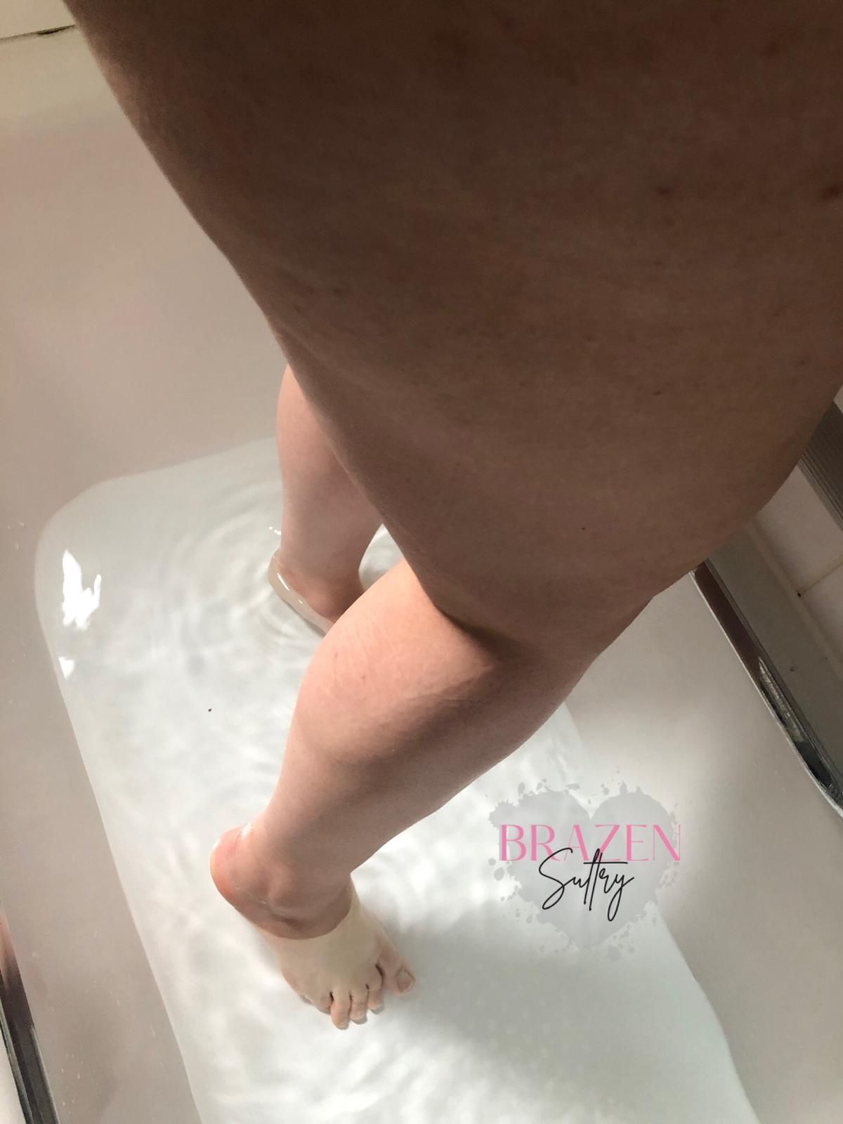 https://cdn.adultwork.com/gallery/G12/8823996.jpg