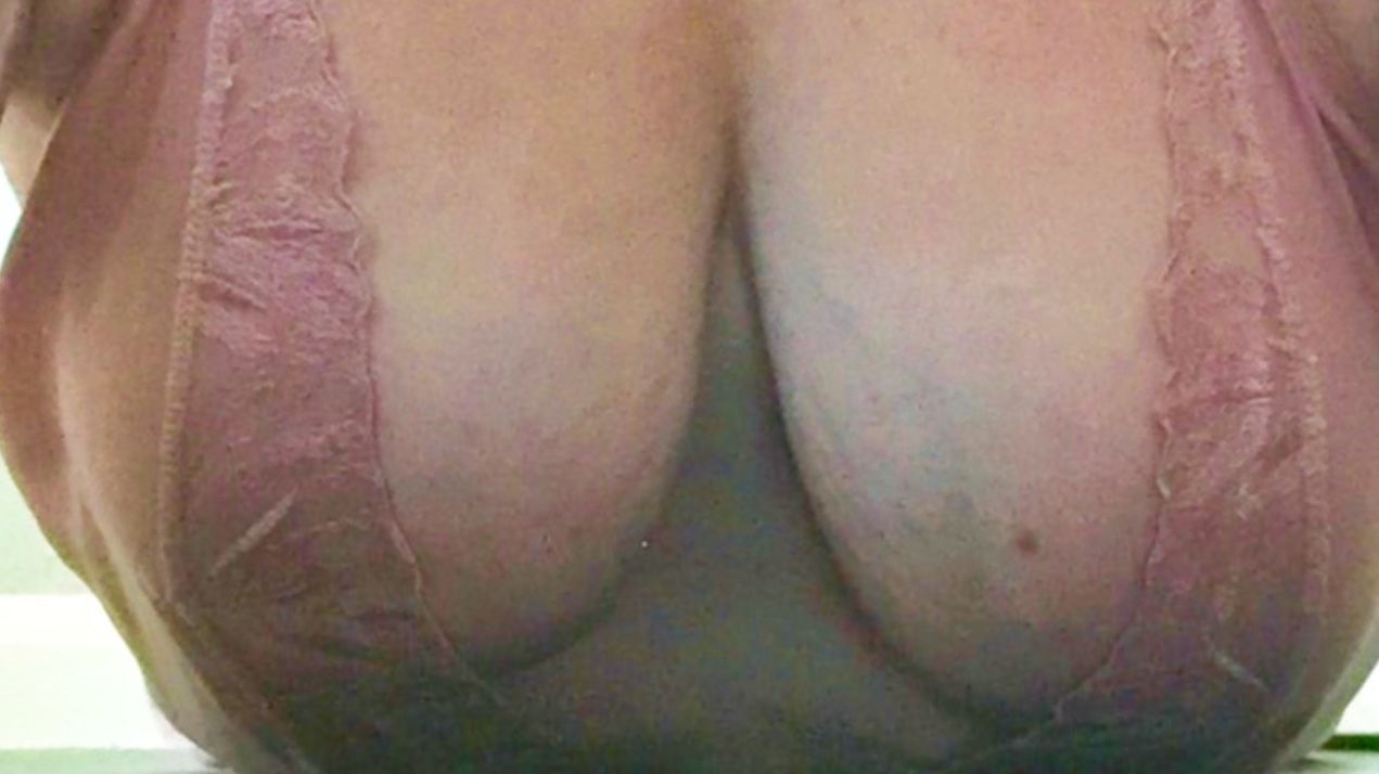 https://cdn.adultwork.com/gallery/G12/8827551.jpg