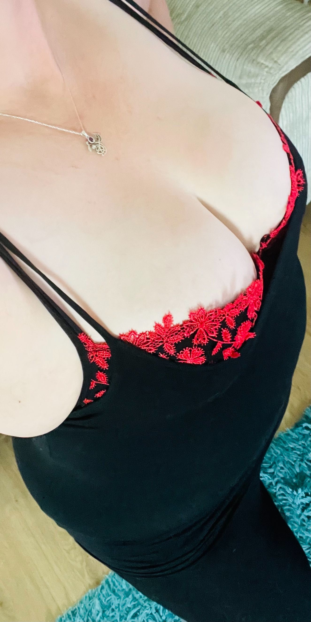 https://cdn.adultwork.com/gallery/G12/8828840.jpg