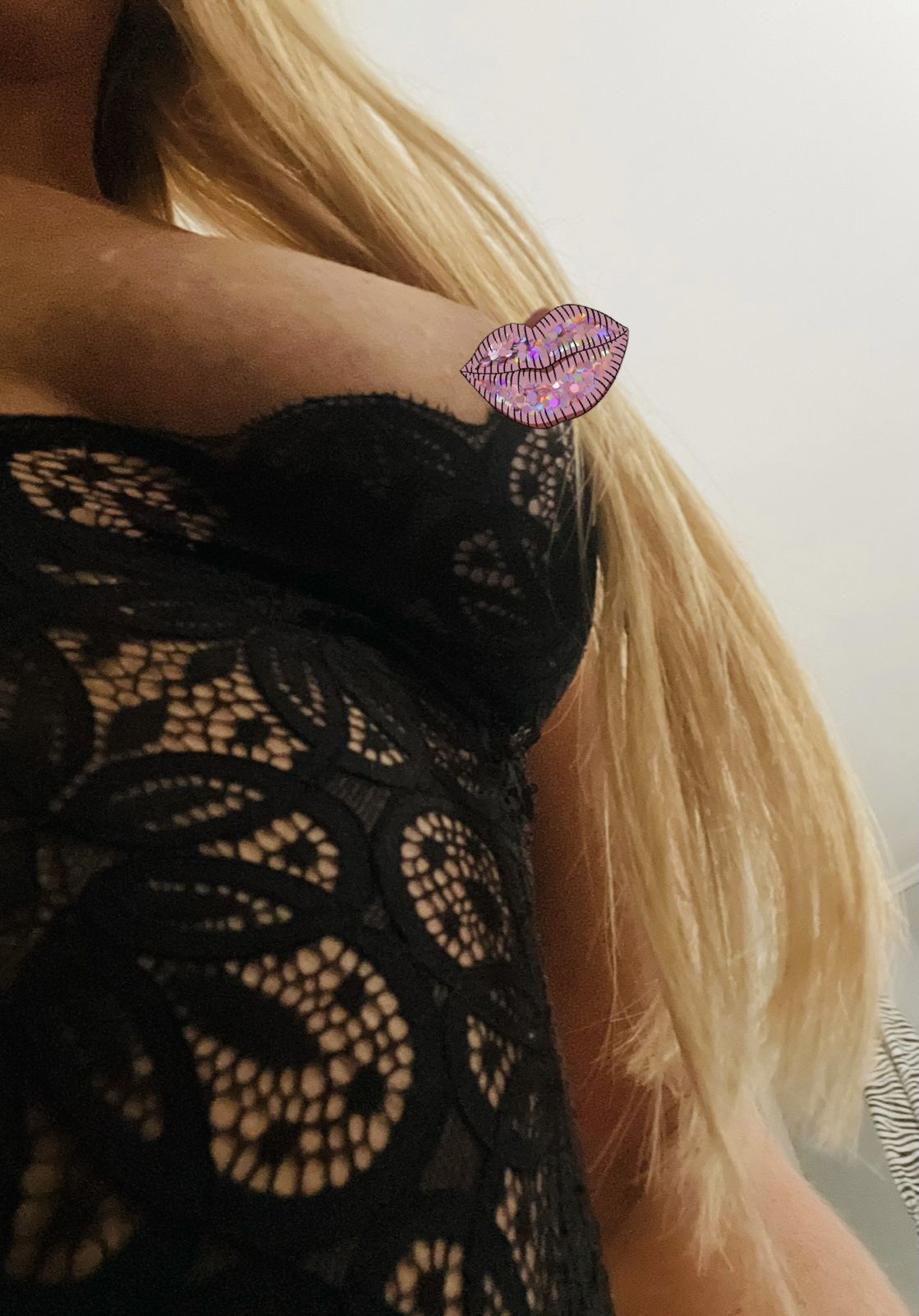 https://cdn.adultwork.com/gallery/G12/8839077.jpg