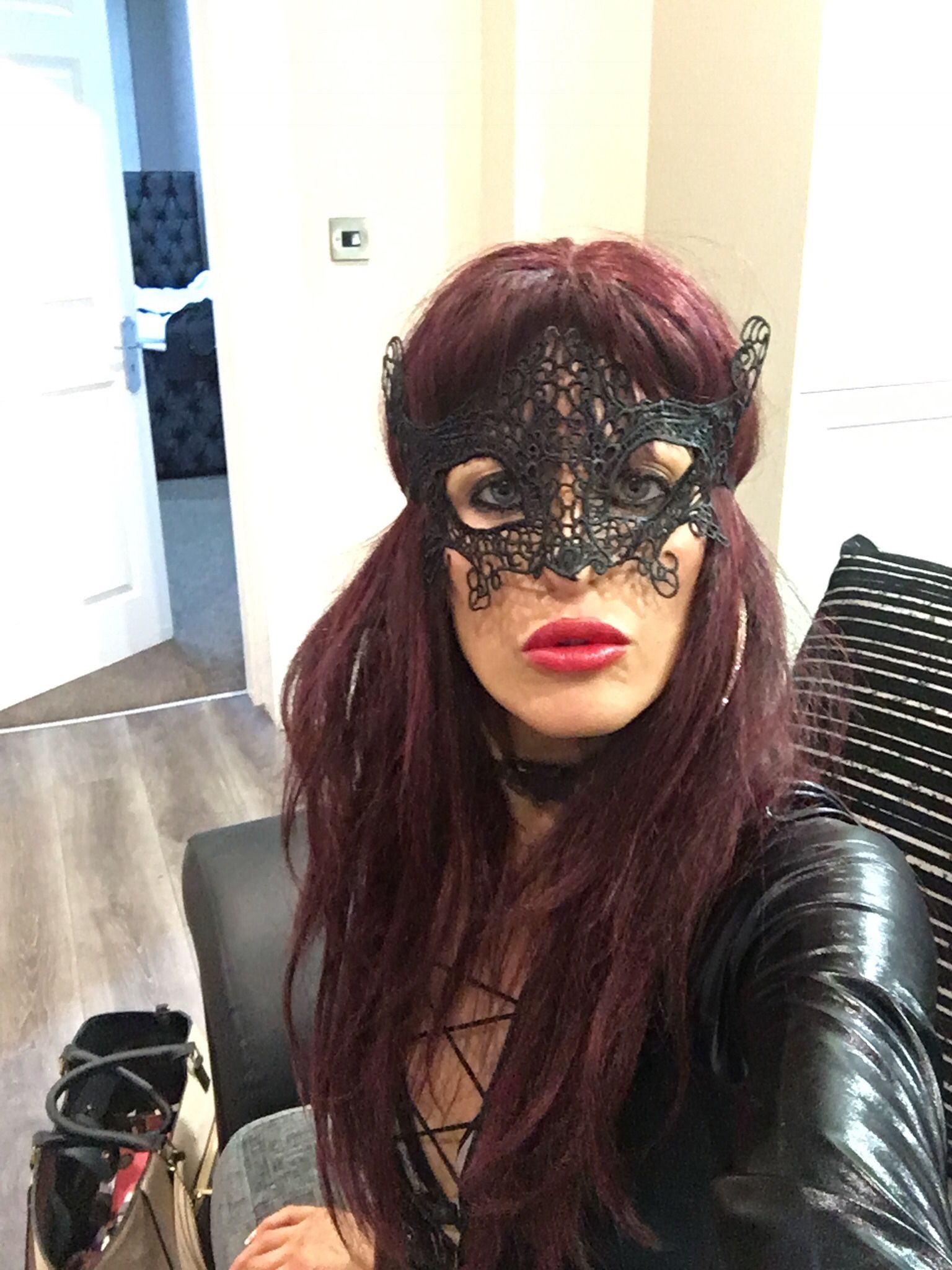 https://cdn.adultwork.com/gallery/G12/8839723.jpg