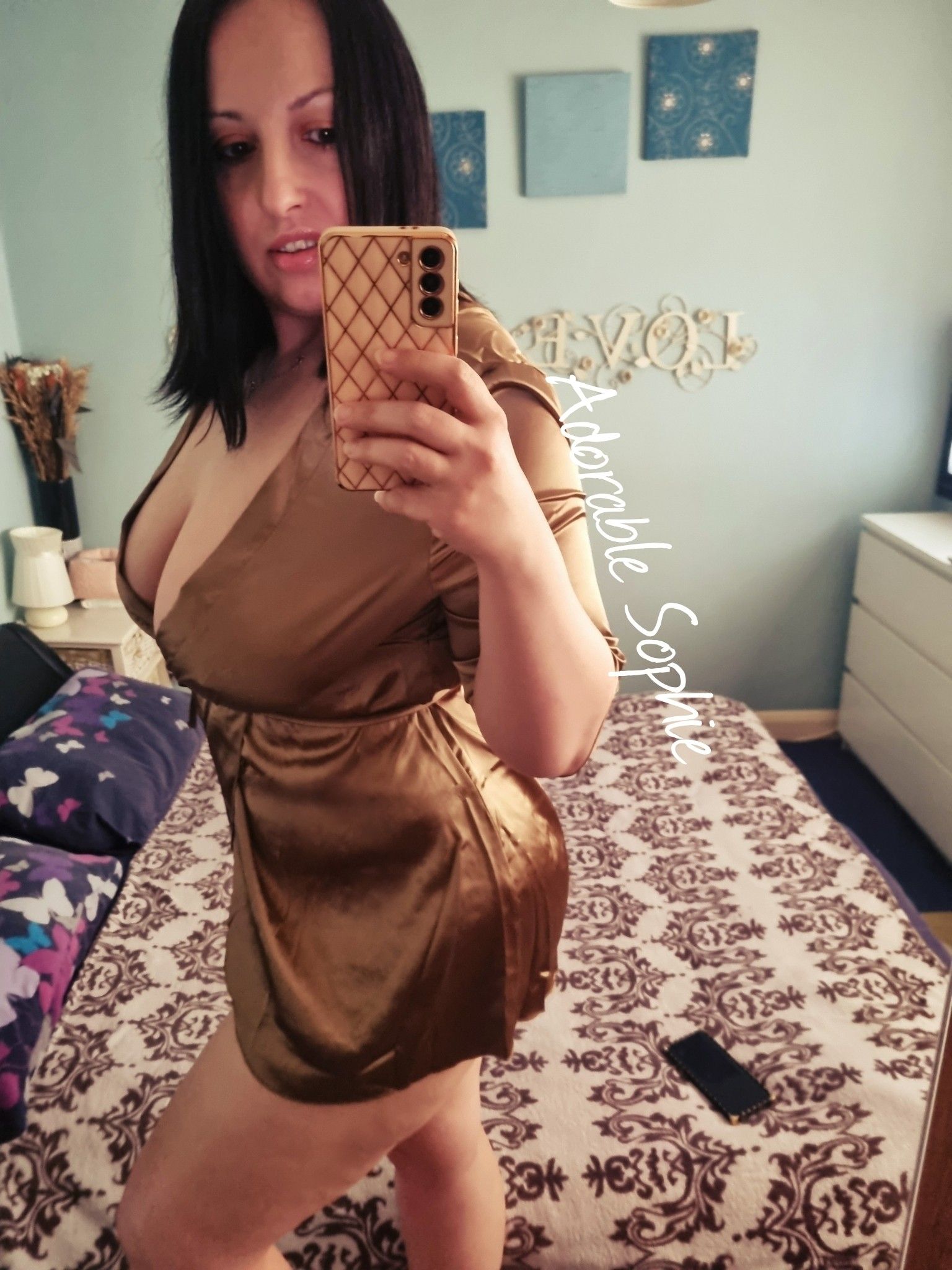 https://cdn.adultwork.com/gallery/G12/8845430.jpg