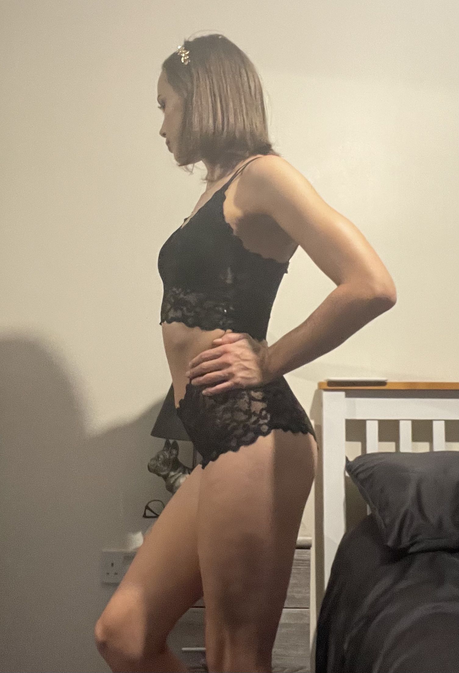 https://cdn.adultwork.com/gallery/G12/8845597.jpg