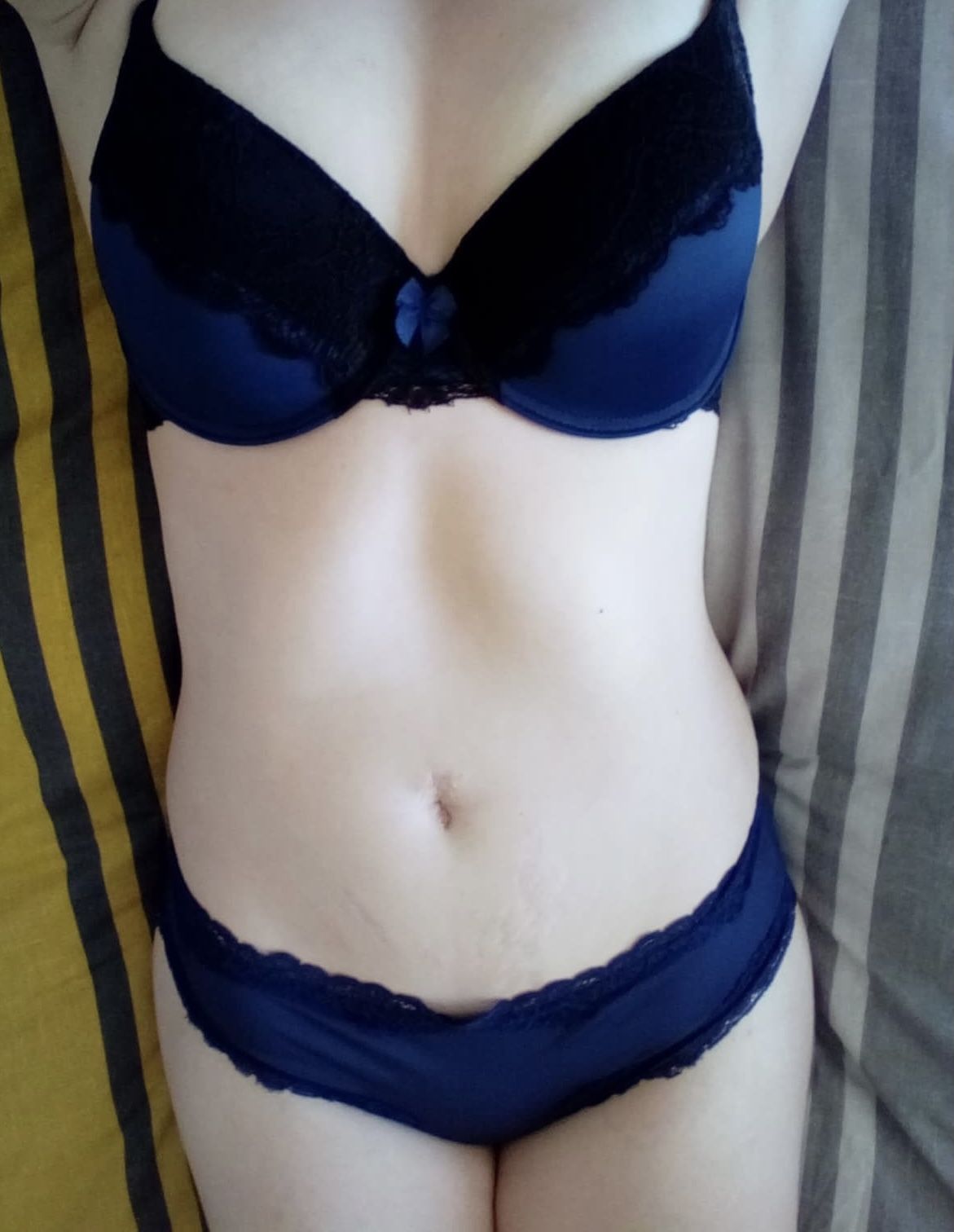 https://cdn.adultwork.com/gallery/G12/8848207.jpg