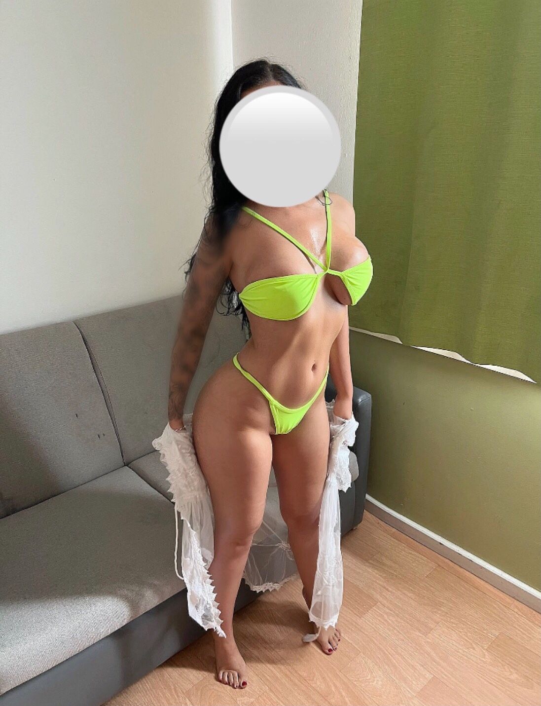 https://cdn.adultwork.com/gallery/G12/8865965.jpg