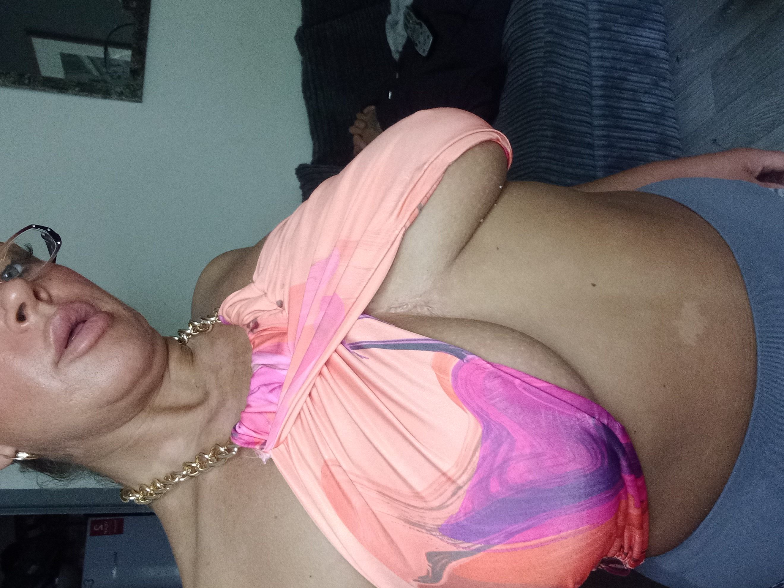 https://cdn.adultwork.com/gallery/G12/8873793.jpg