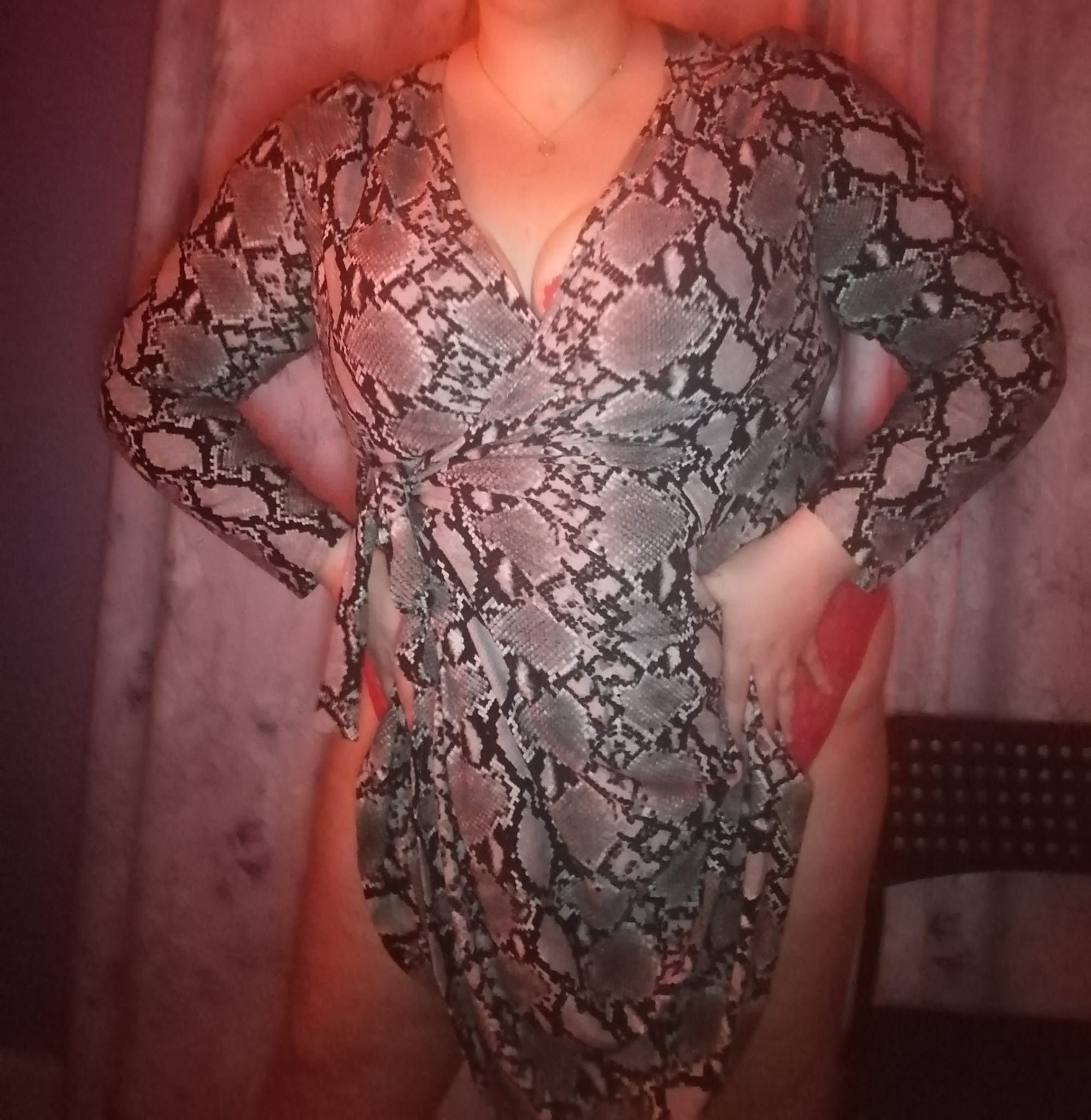 https://cdn.adultwork.com/gallery/G12/8878360.jpg