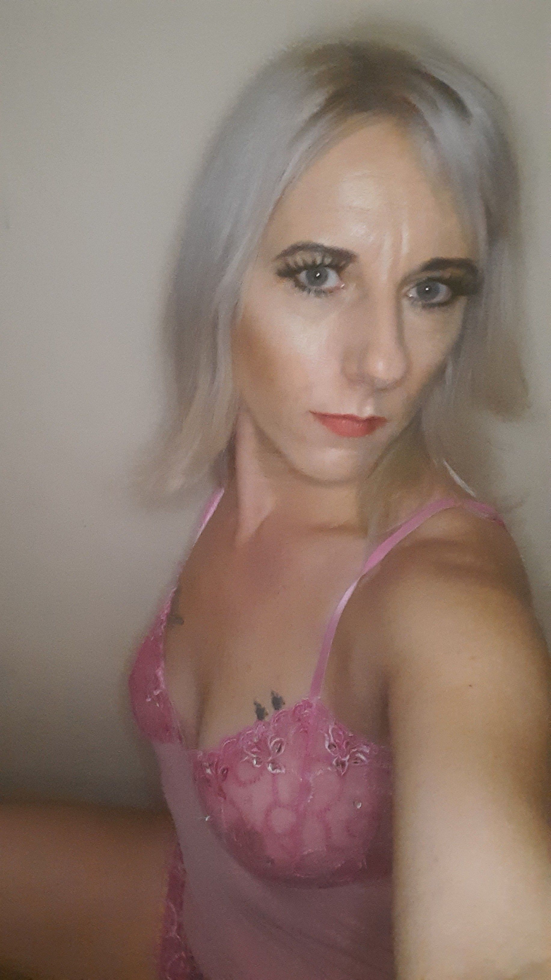 https://cdn.adultwork.com/gallery/G12/8881401.jpg