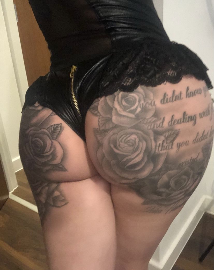 https://cdn.adultwork.com/gallery/G12/8890432.jpg