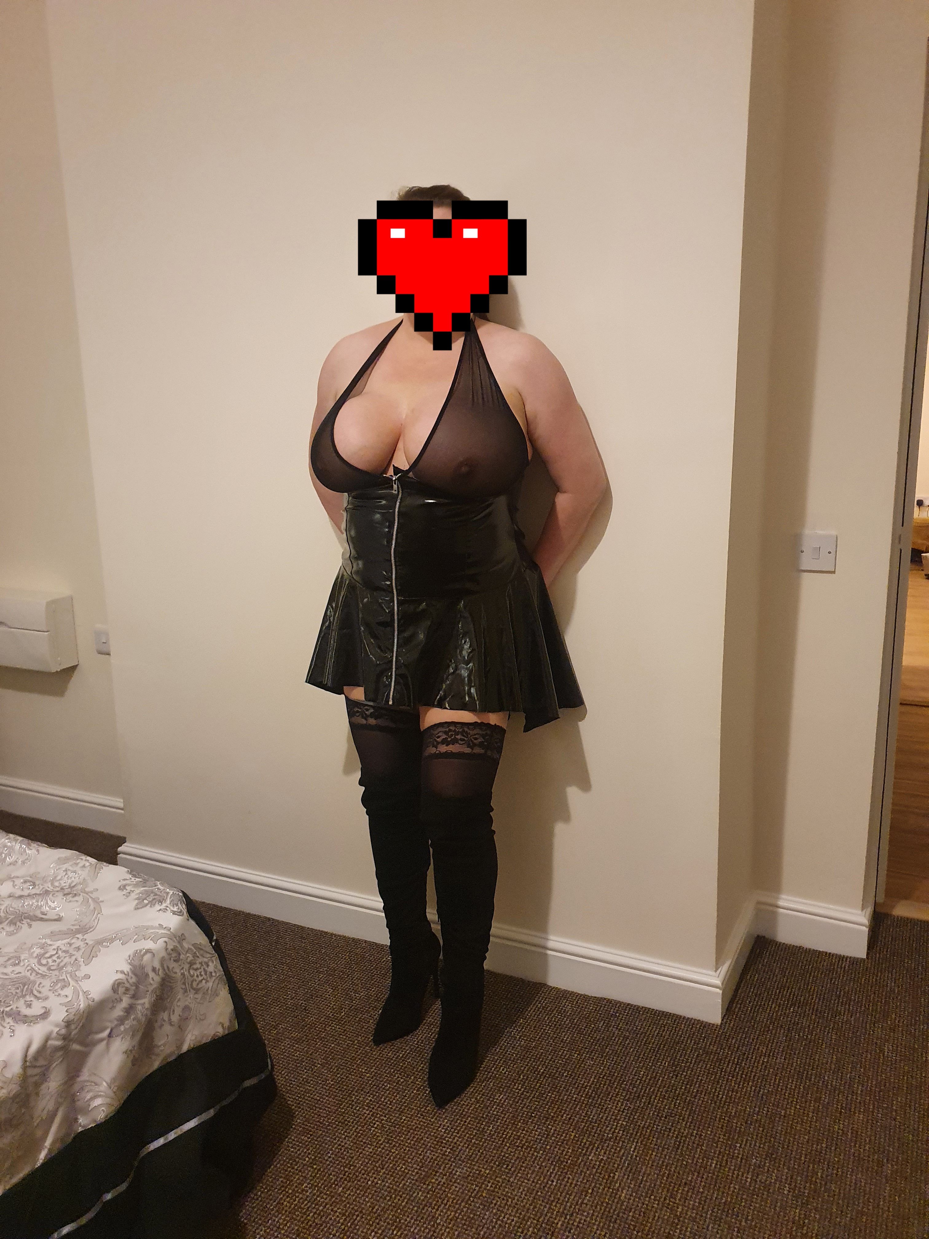 https://cdn.adultwork.com/gallery/G12/8891217.jpg