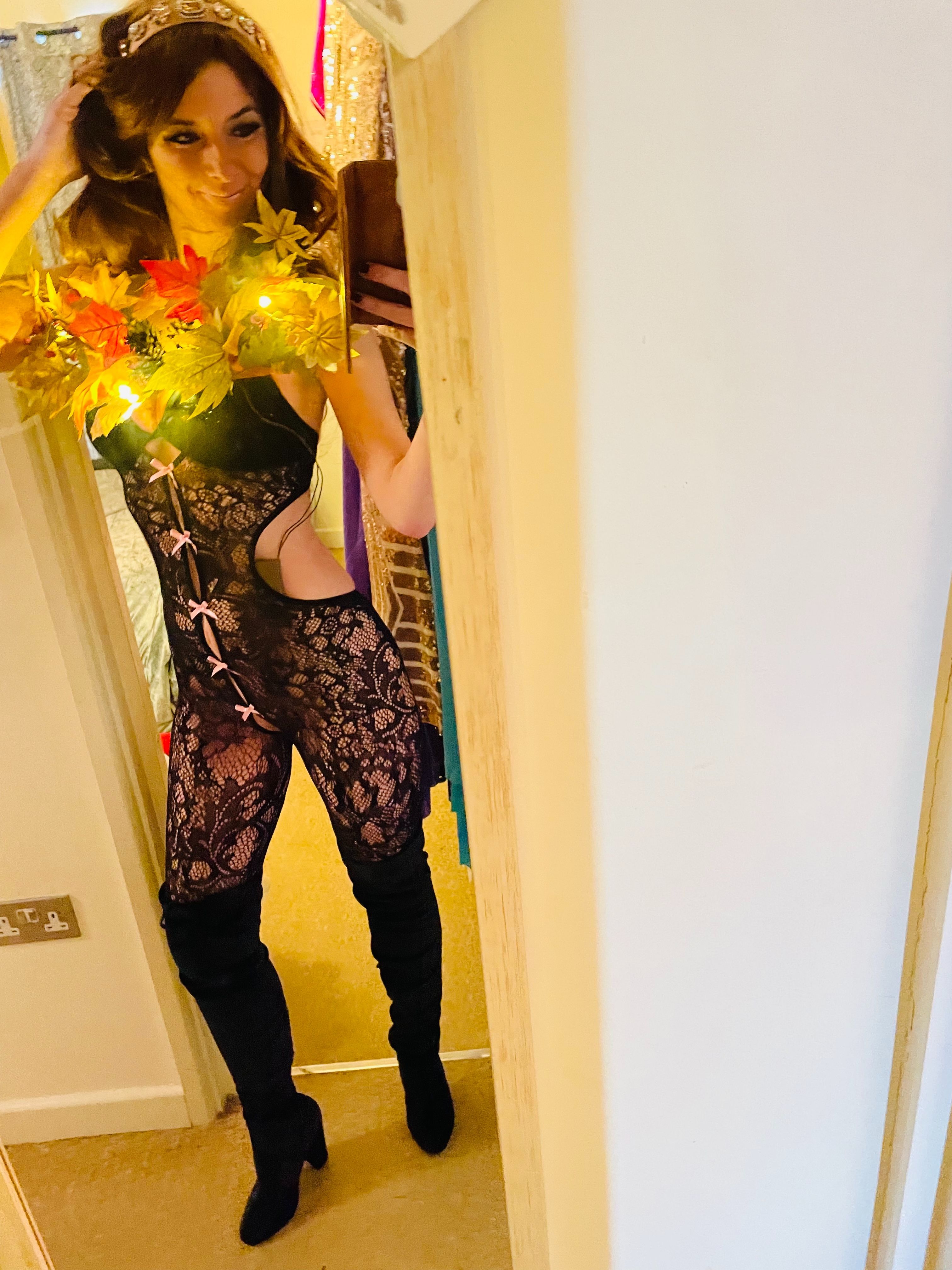 https://cdn.adultwork.com/gallery/G12/8896166.jpg