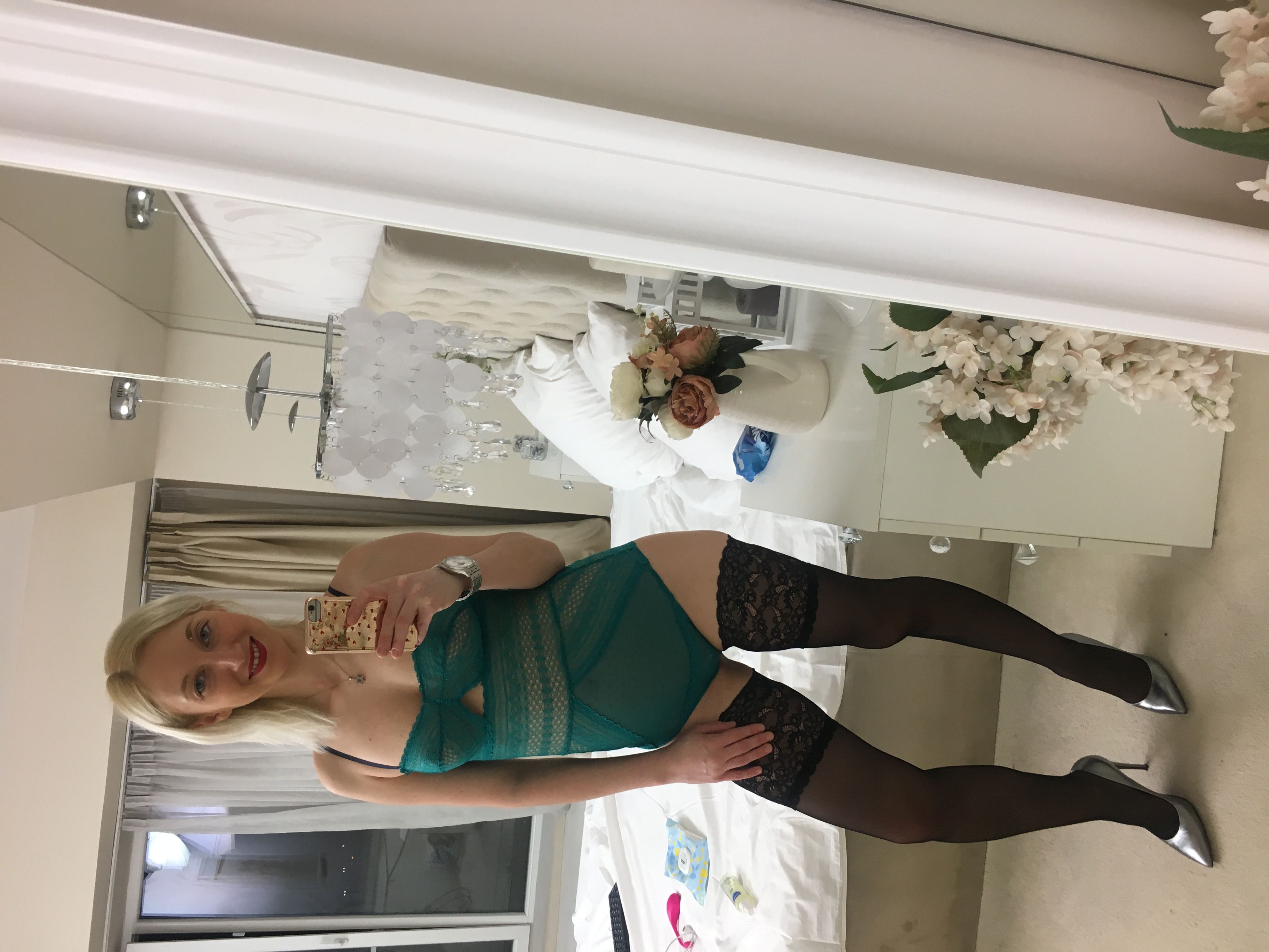 https://cdn.adultwork.com/gallery/G12/8897273.jpg