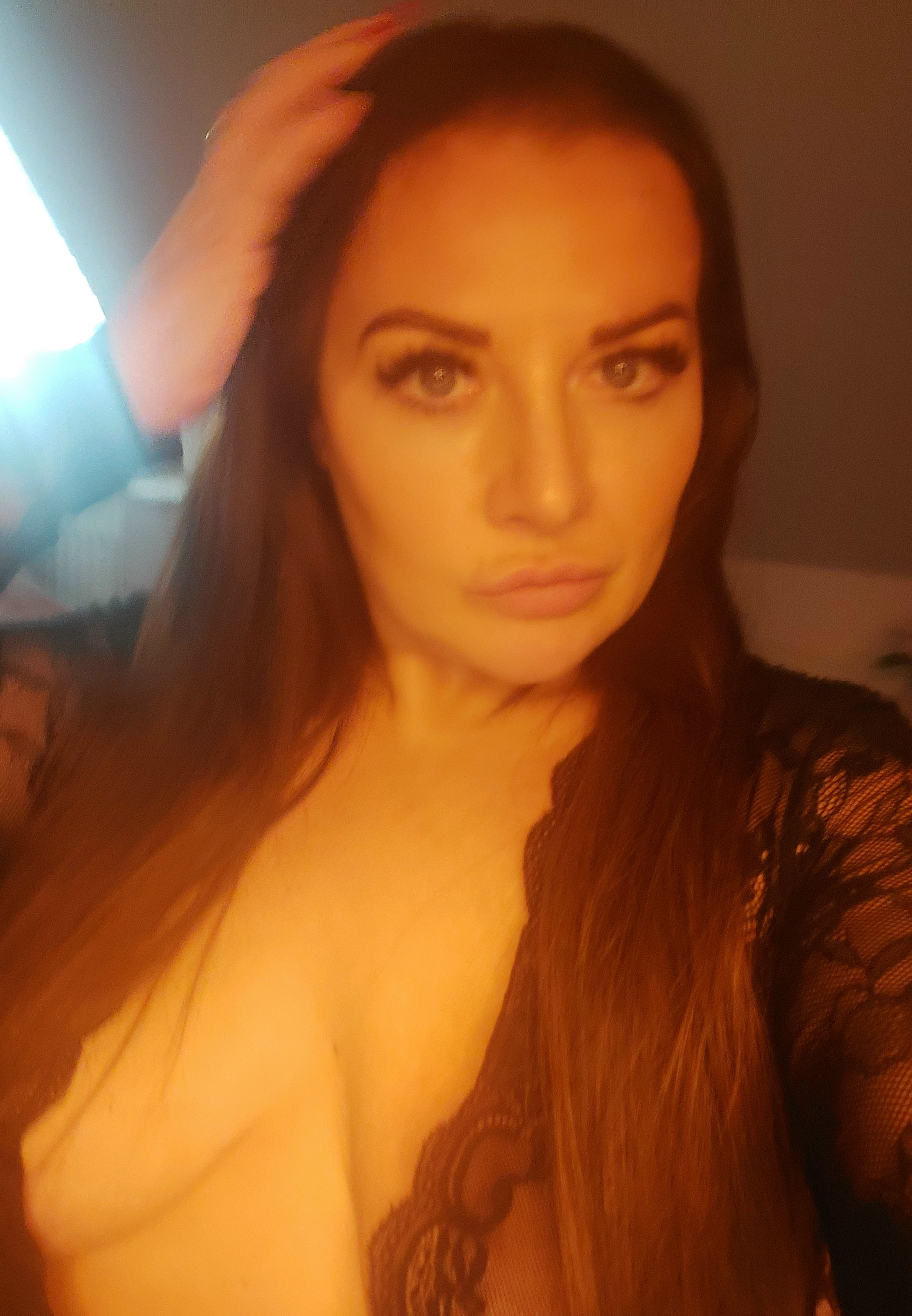 https://cdn.adultwork.com/gallery/G12/8897808.jpg