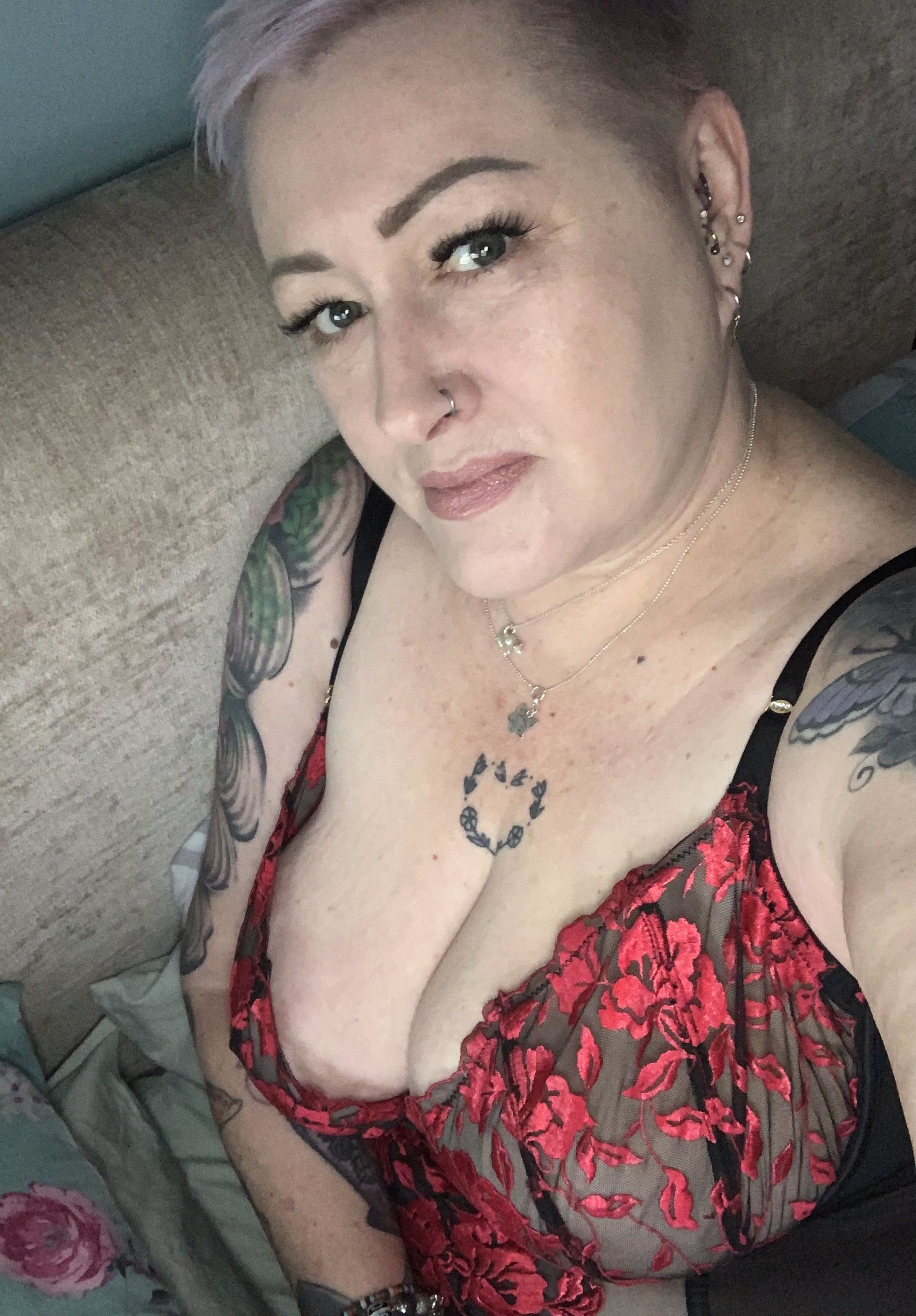 https://cdn.adultwork.com/gallery/G12/8899175.jpg