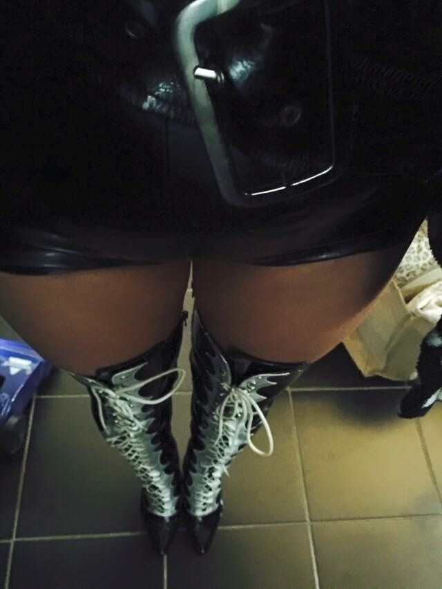 https://cdn.adultwork.com/gallery/G12/8899508.jpg