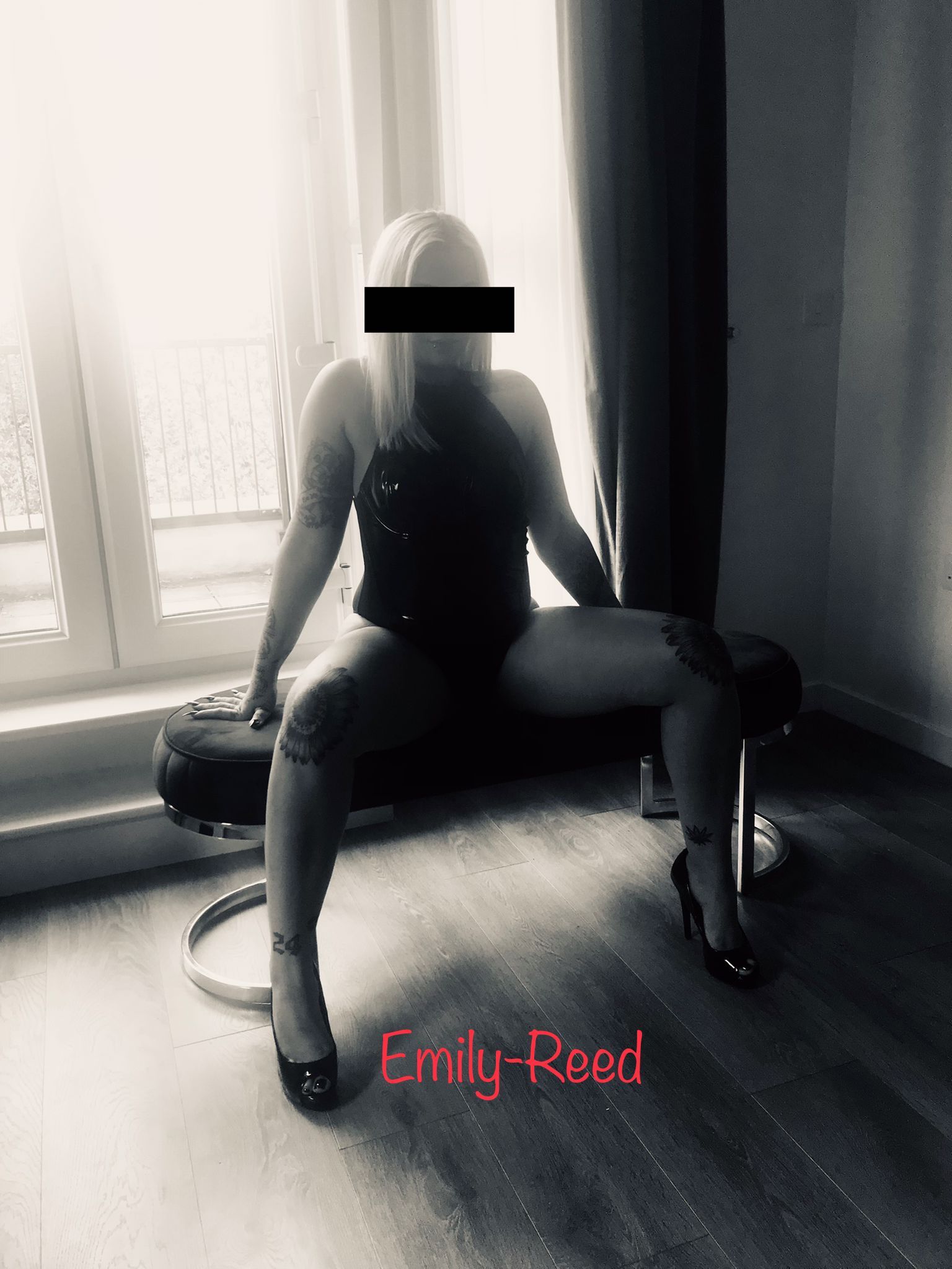 https://cdn.adultwork.com/gallery/G12/8900186.jpg