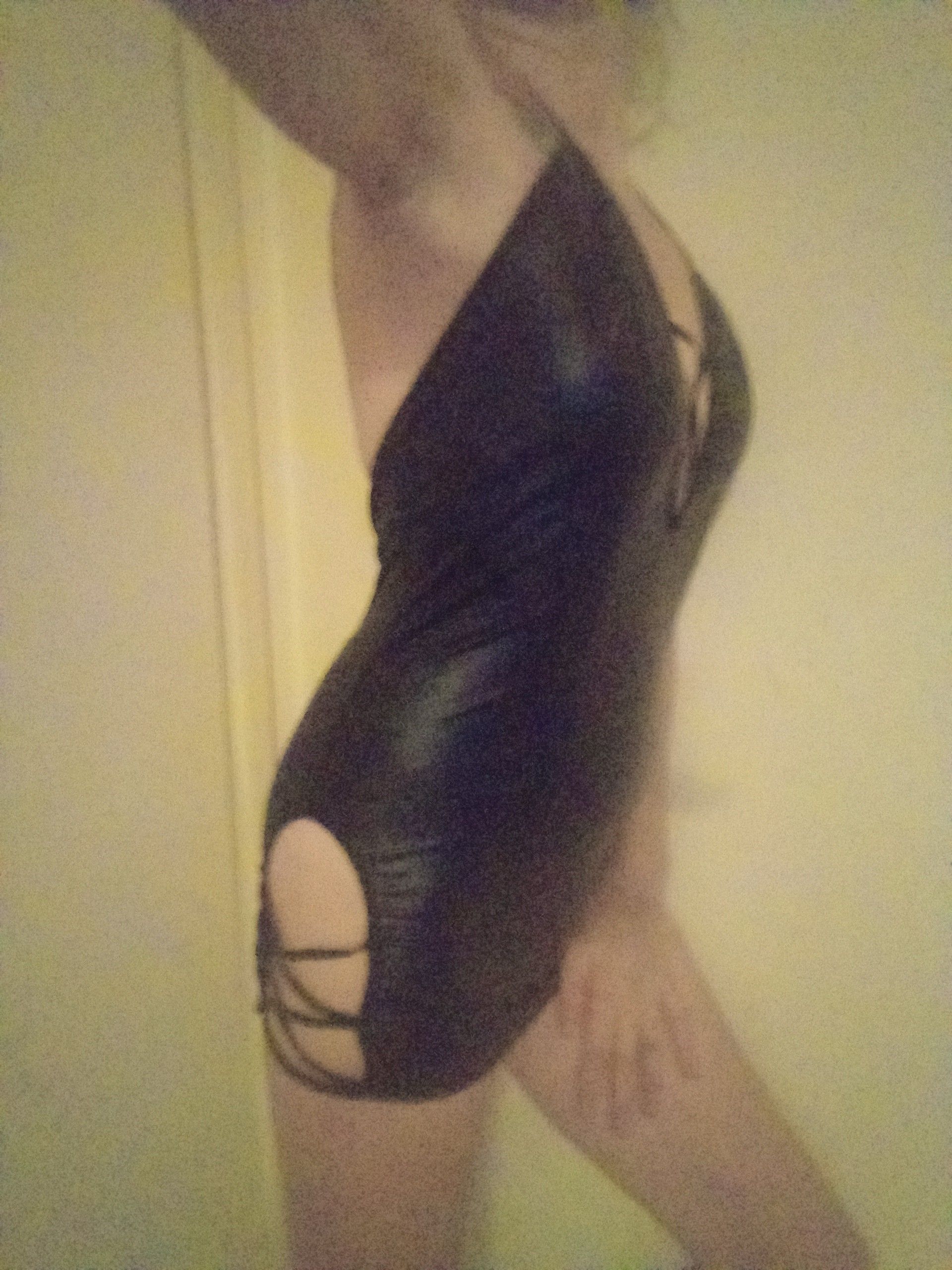 https://cdn.adultwork.com/gallery/G12/8902636.jpg