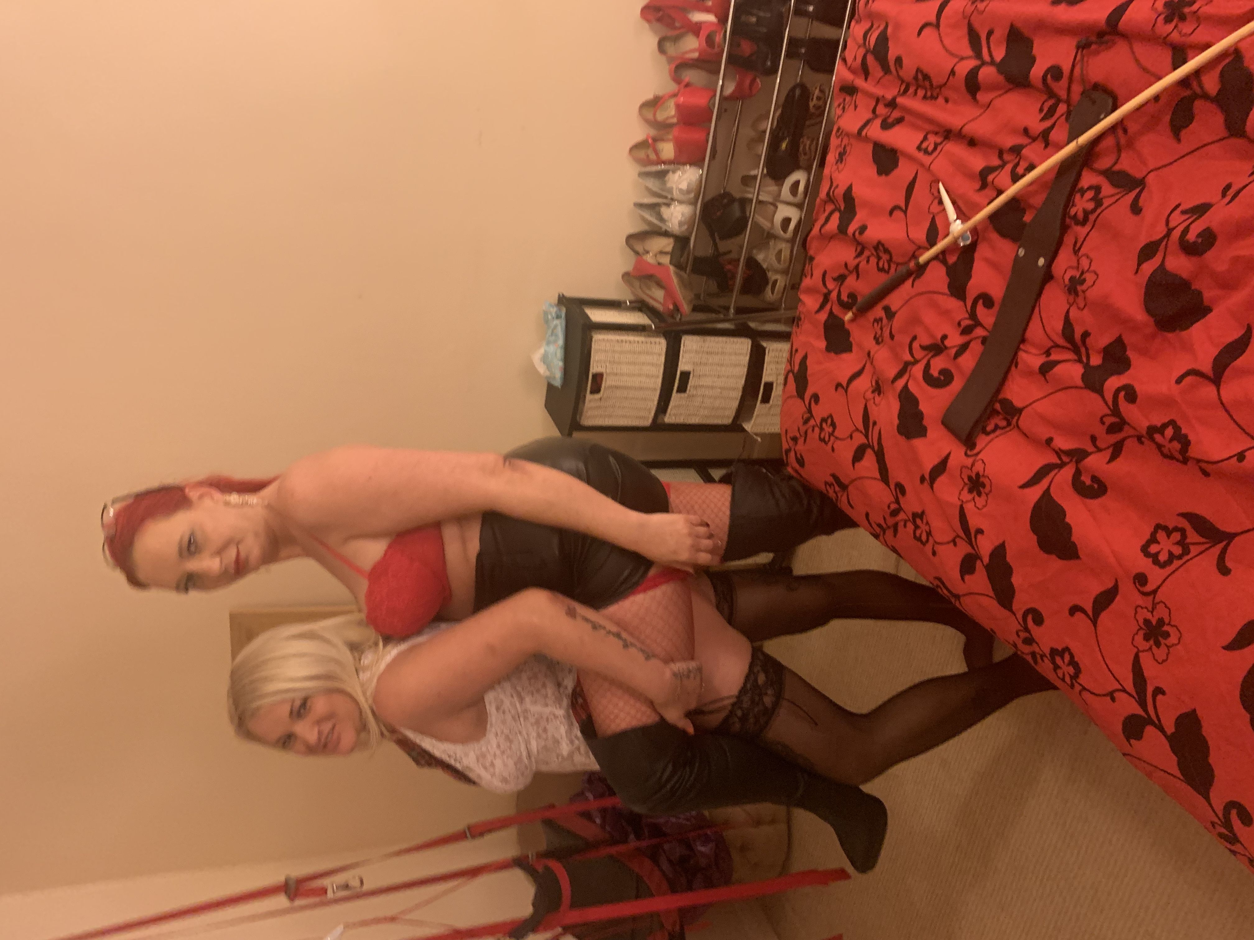 https://cdn.adultwork.com/gallery/G12/8907216.jpg