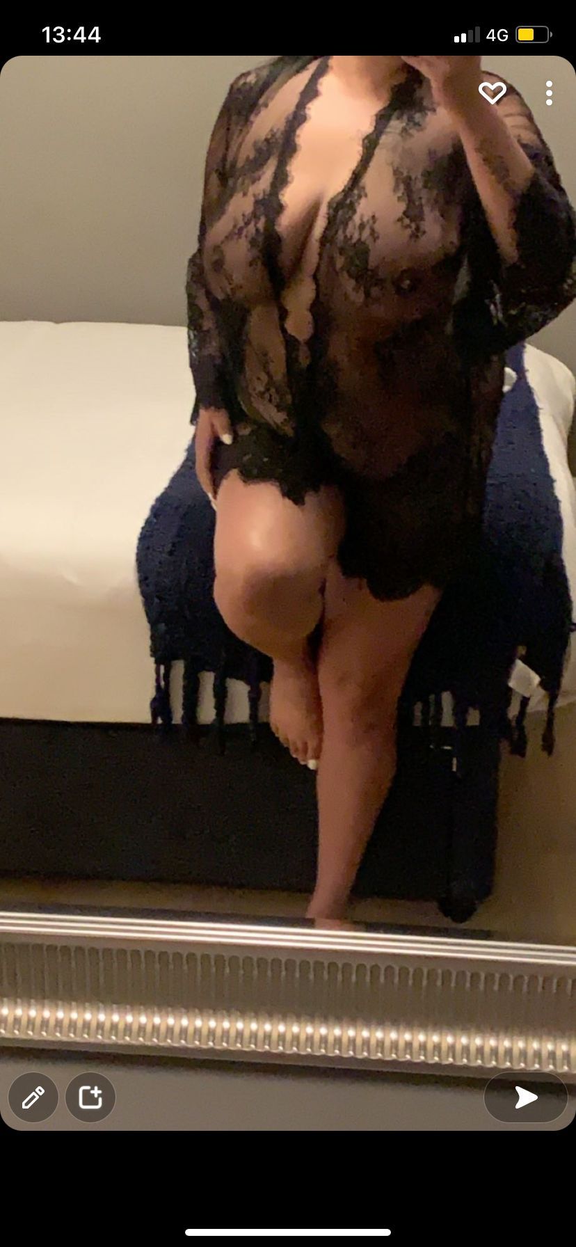 https://cdn.adultwork.com/gallery/G12/8907395.jpg