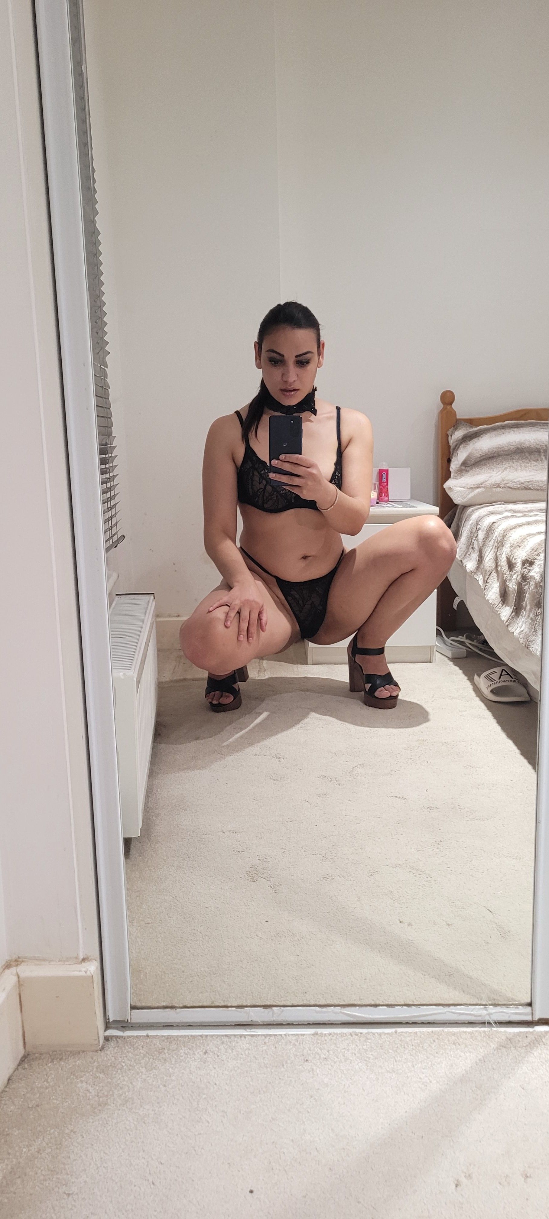 https://cdn.adultwork.com/gallery/G12/8907521.jpg