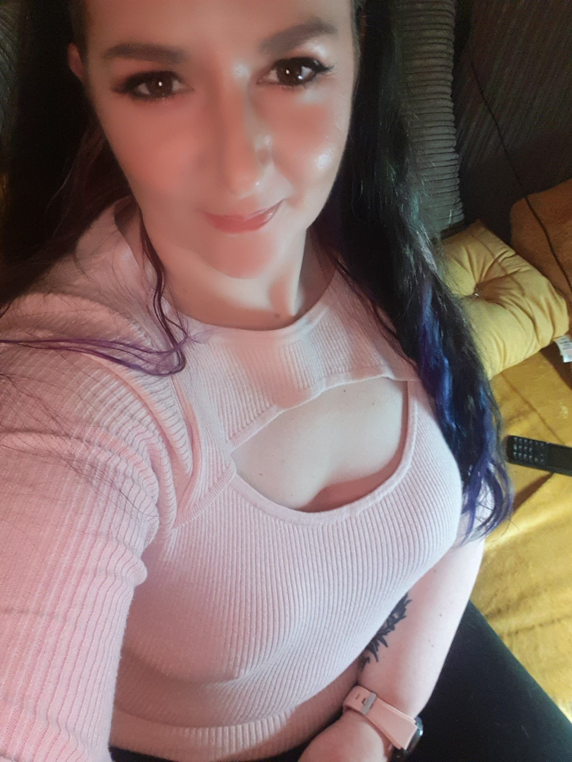 https://cdn.adultwork.com/gallery/G12/8909662.jpg