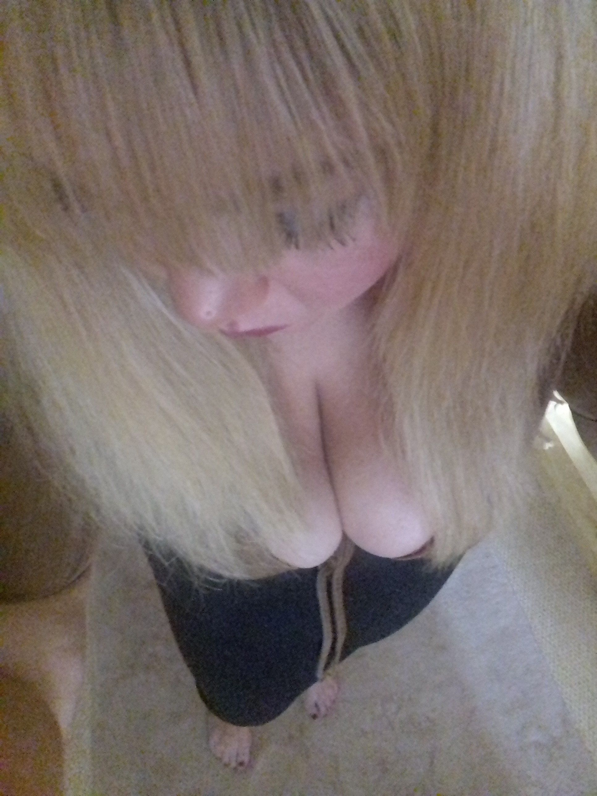 https://cdn.adultwork.com/gallery/G12/8909766.jpg