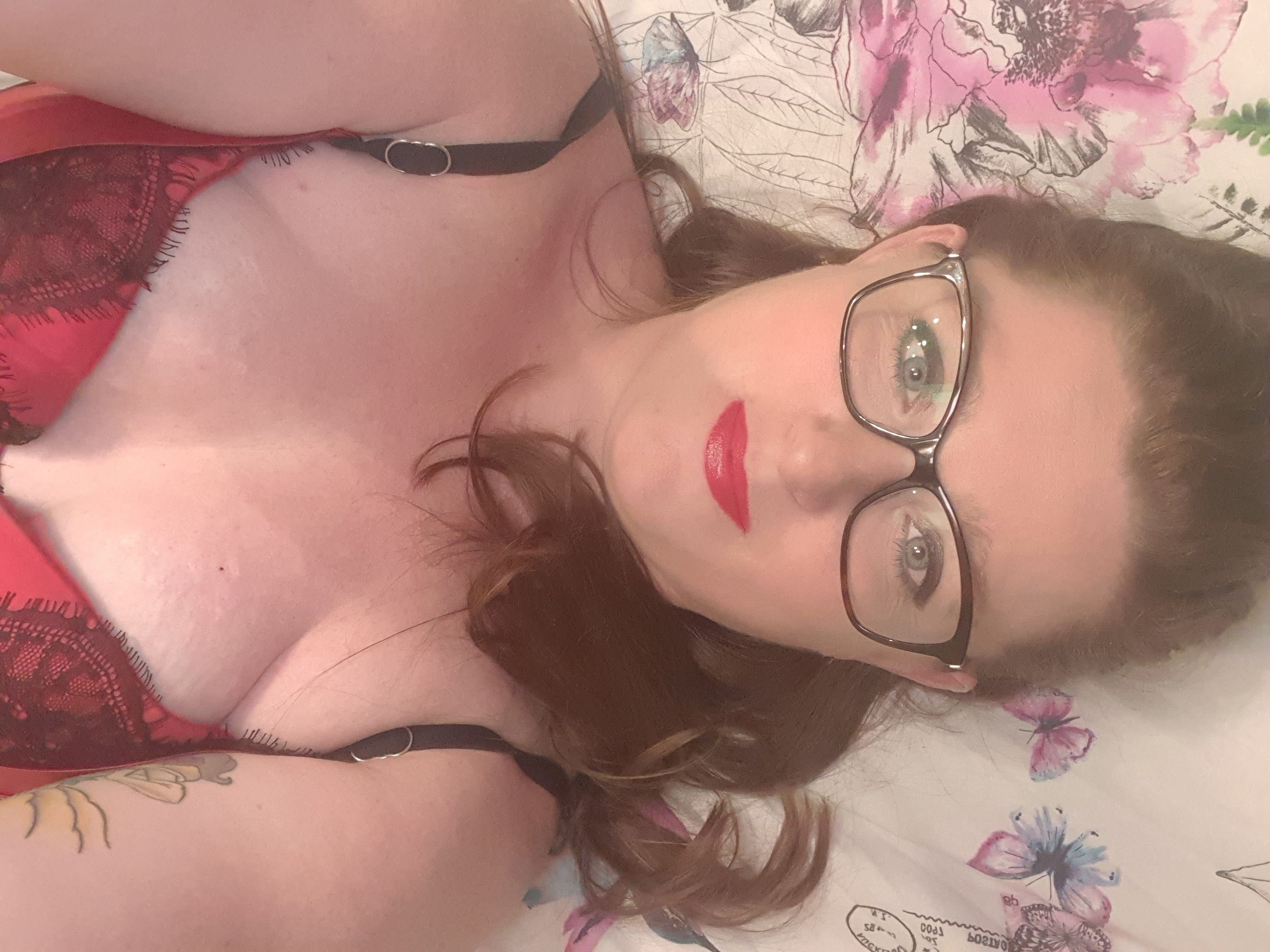 https://cdn.adultwork.com/gallery/G12/8911605.jpg