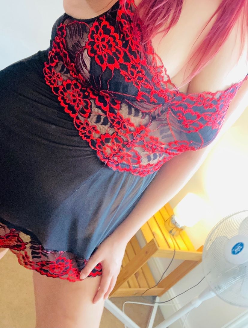 https://cdn.adultwork.com/gallery/G12/8913102.jpg