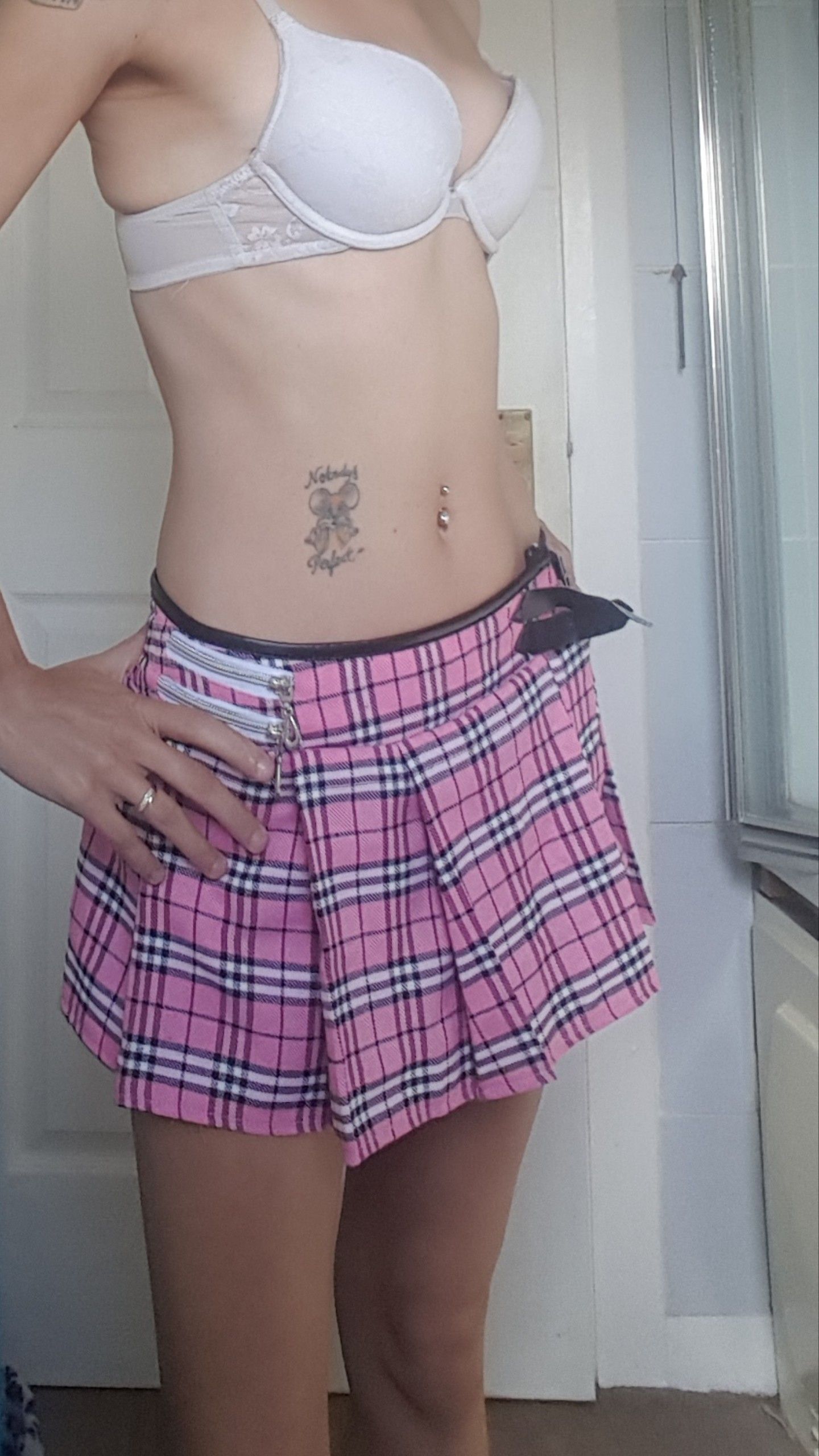 https://cdn.adultwork.com/gallery/G12/8914521.jpg