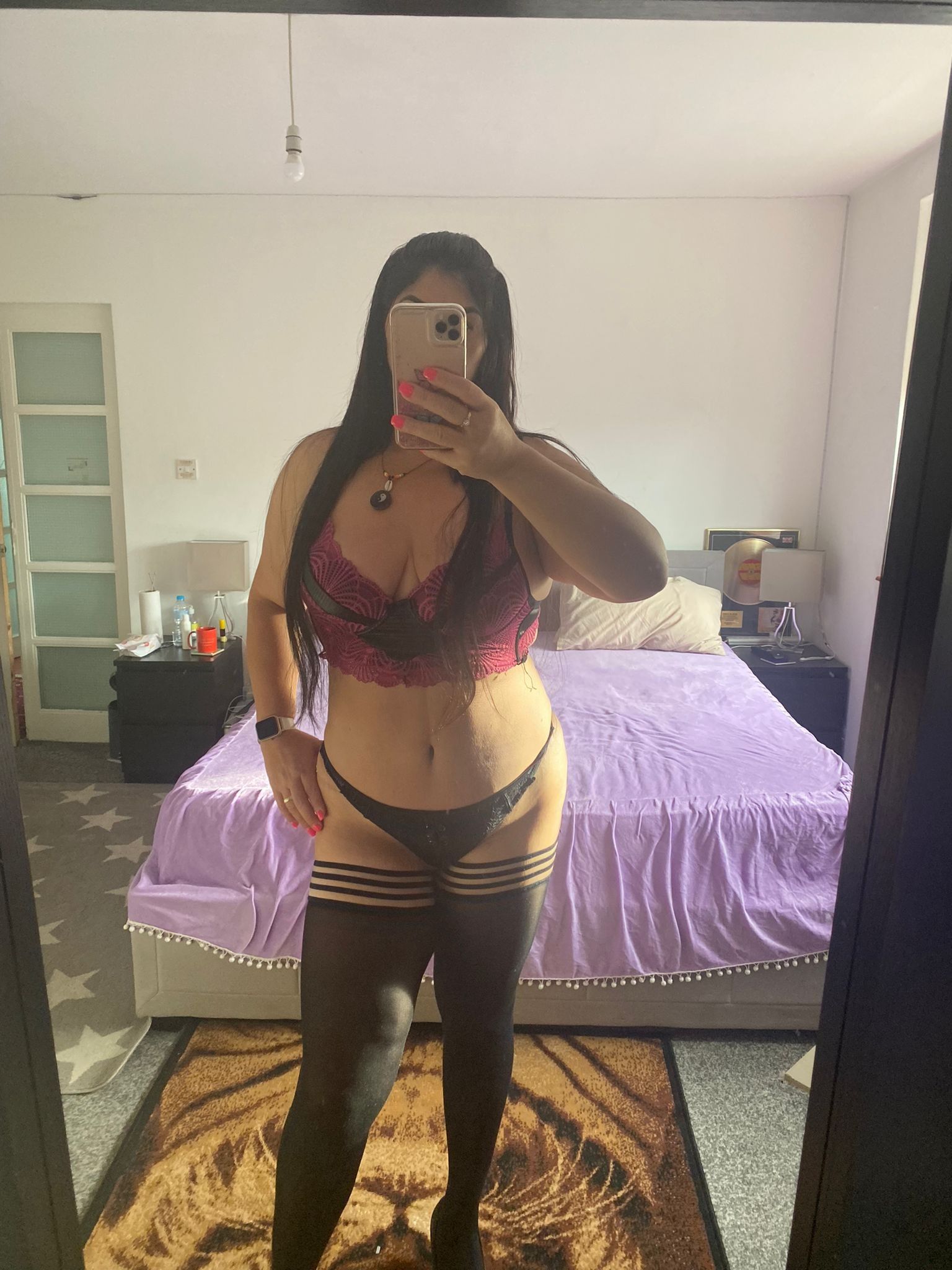 https://cdn.adultwork.com/gallery/G12/8914745.jpg