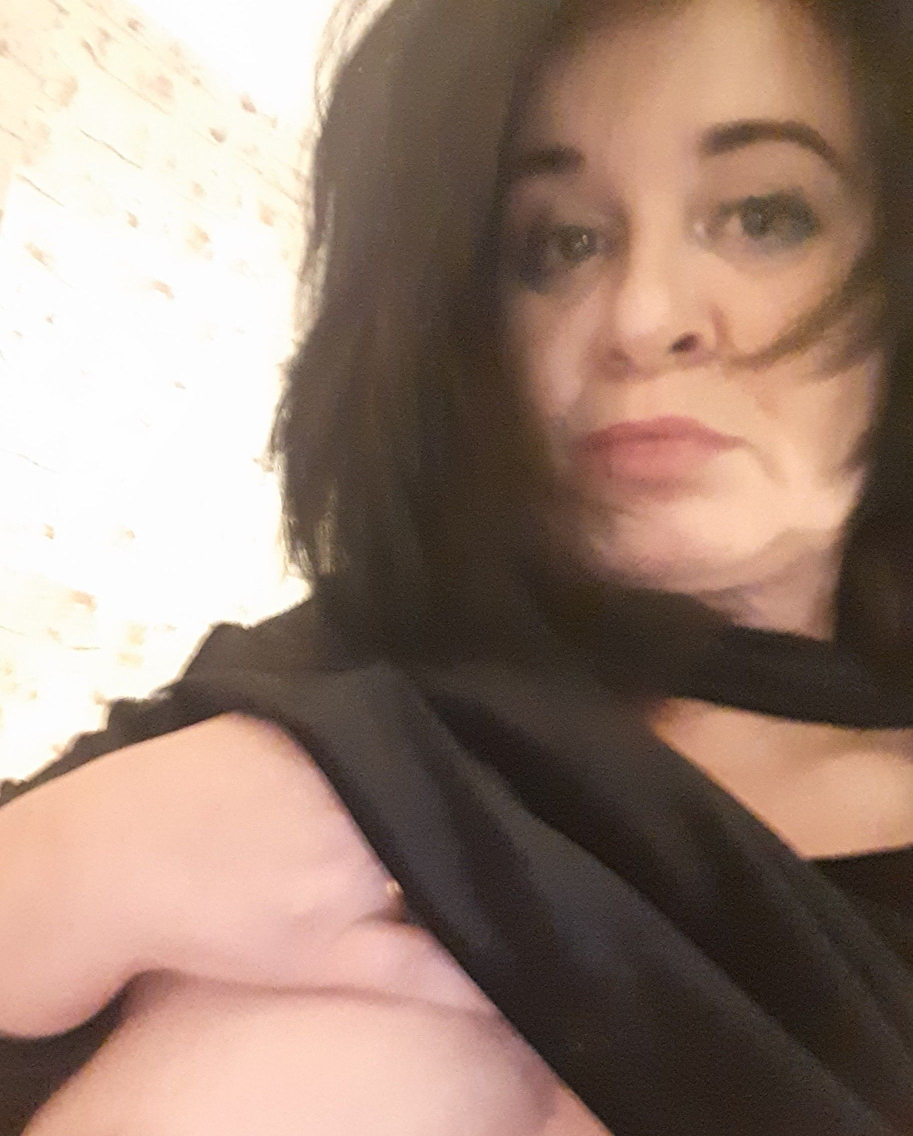 https://cdn.adultwork.com/gallery/G12/8916084.jpg