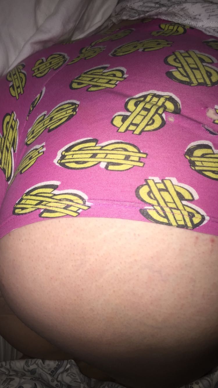 https://cdn.adultwork.com/gallery/G12/8917842.jpg