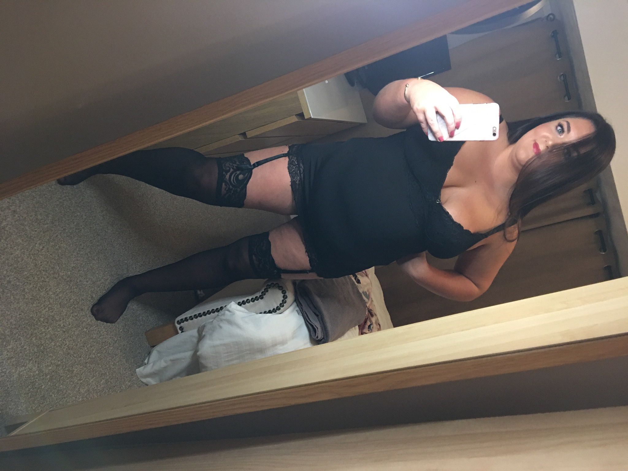 https://cdn.adultwork.com/gallery/G12/8918062.jpg