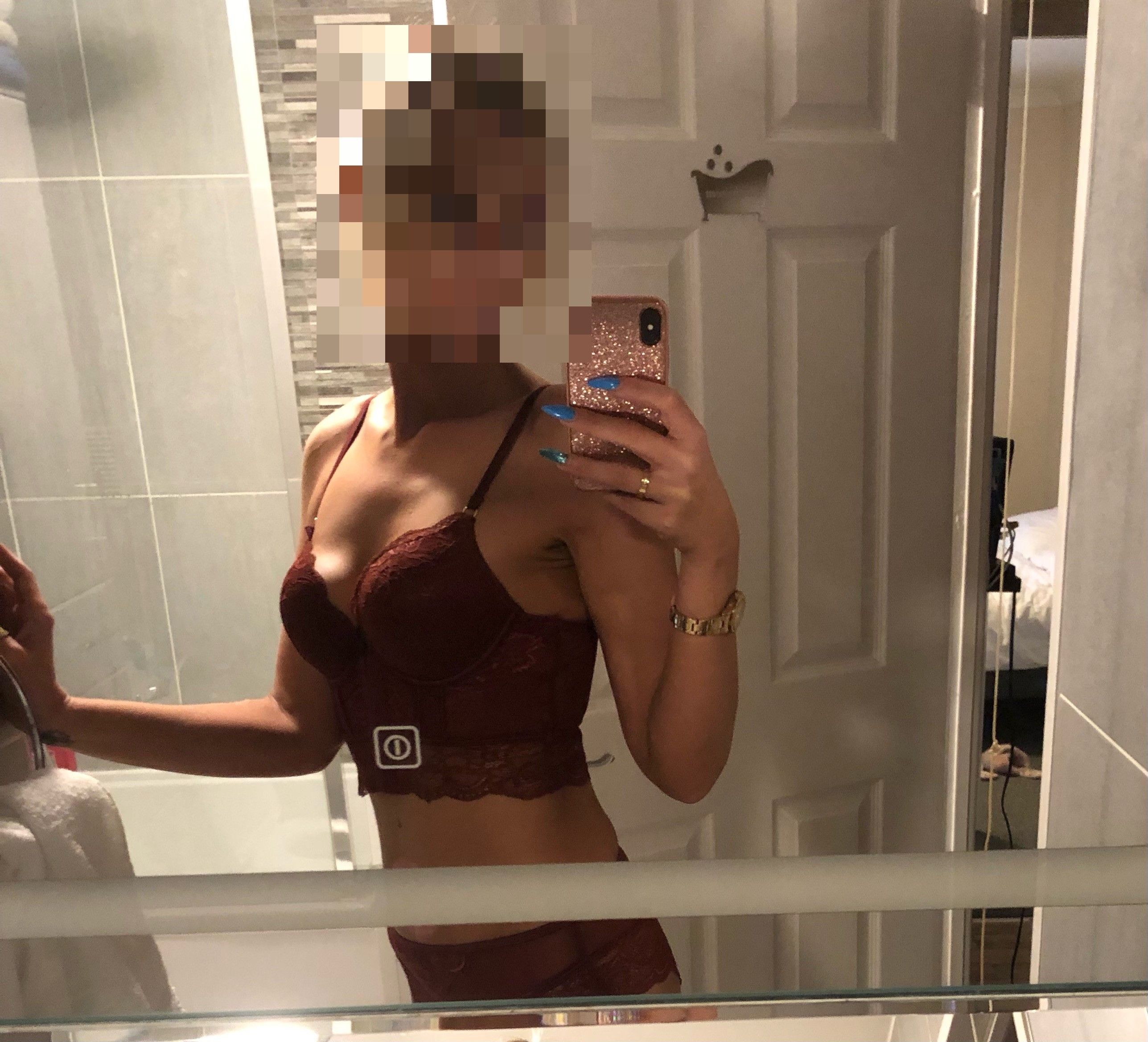 https://cdn.adultwork.com/gallery/G12/8919451.jpg