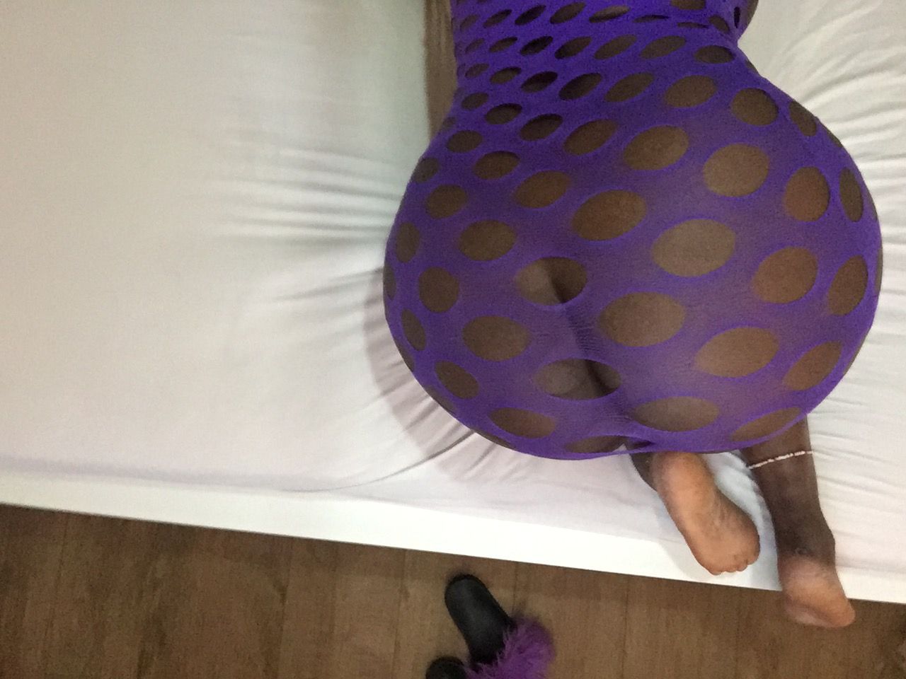 https://cdn.adultwork.com/gallery/G12/8921298.jpg