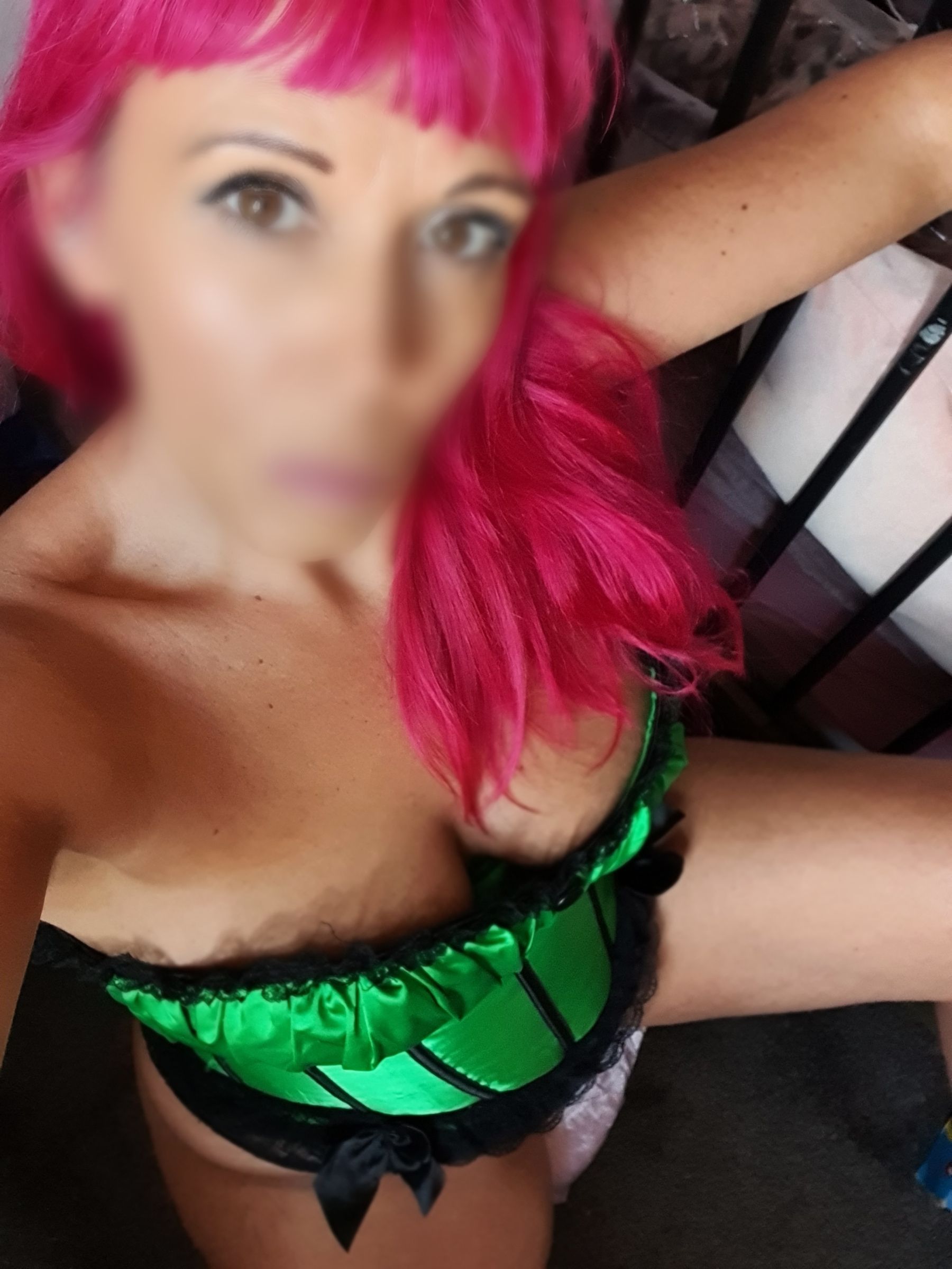 https://cdn.adultwork.com/gallery/G12/8921872.jpg