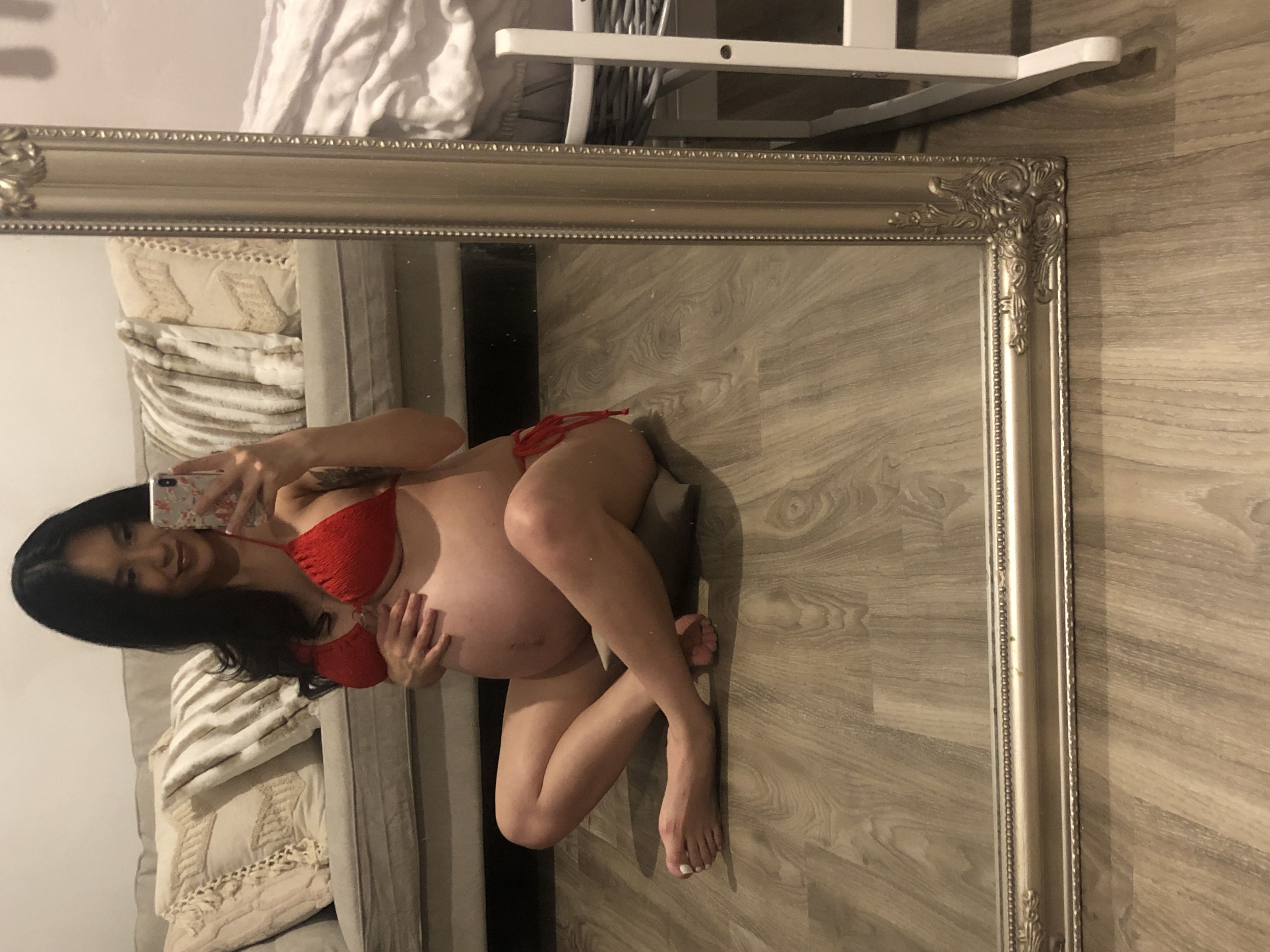 https://cdn.adultwork.com/gallery/G12/8926098.jpg