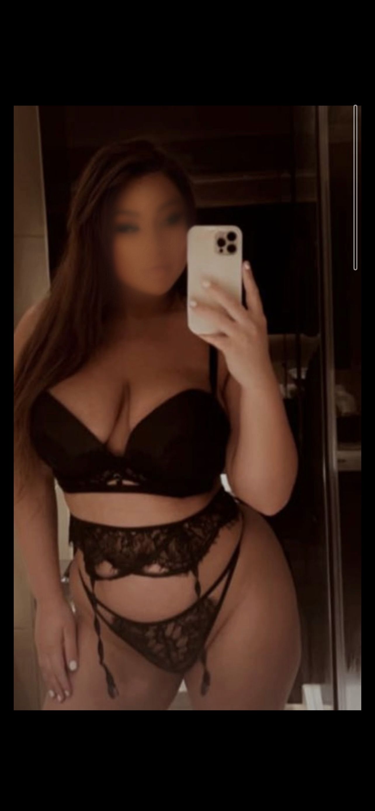 https://cdn.adultwork.com/gallery/G12/8926443.jpg