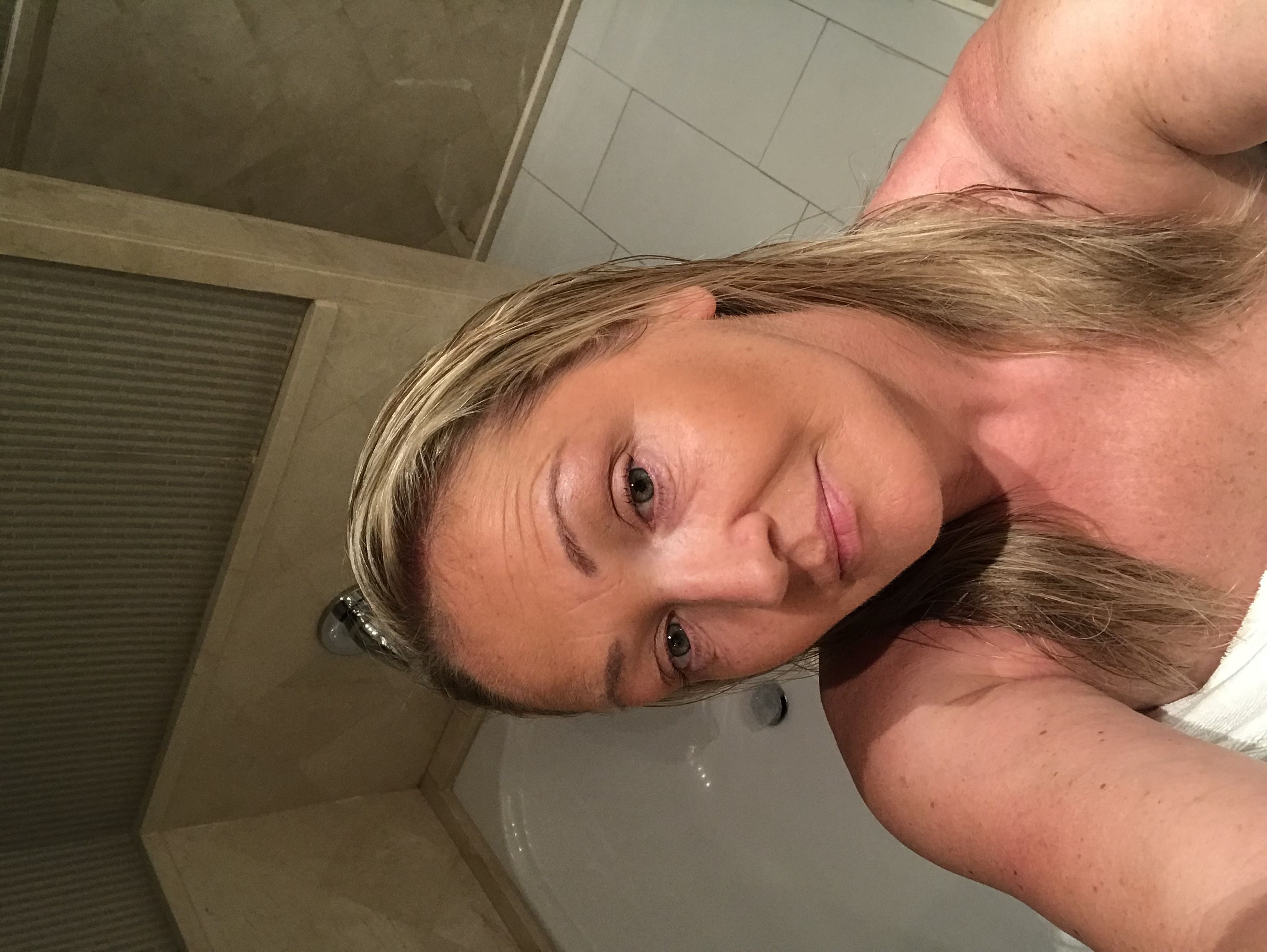 https://cdn.adultwork.com/gallery/G12/8926707.jpg