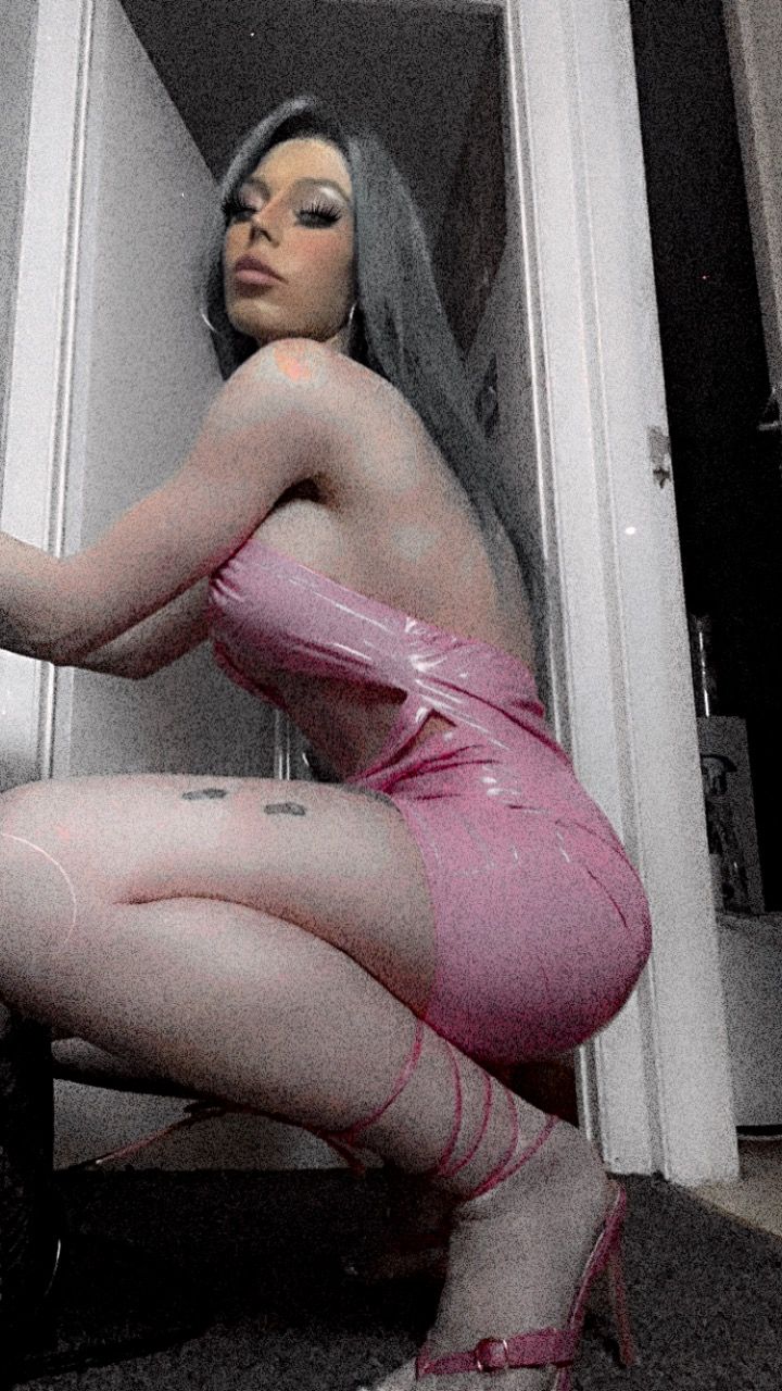 https://cdn.adultwork.com/gallery/G12/8926946.jpg