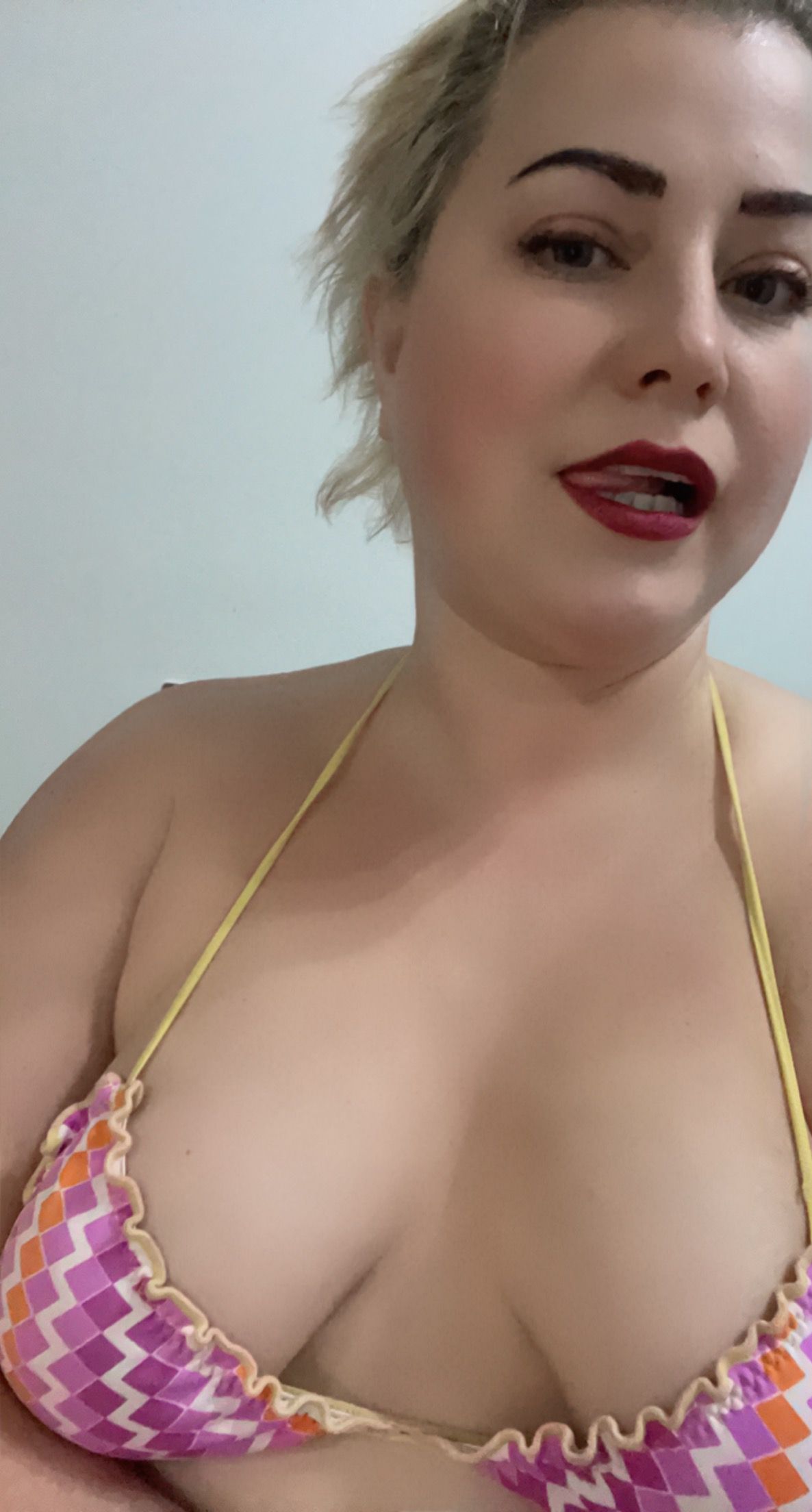 https://cdn.adultwork.com/gallery/G12/8928048.jpg