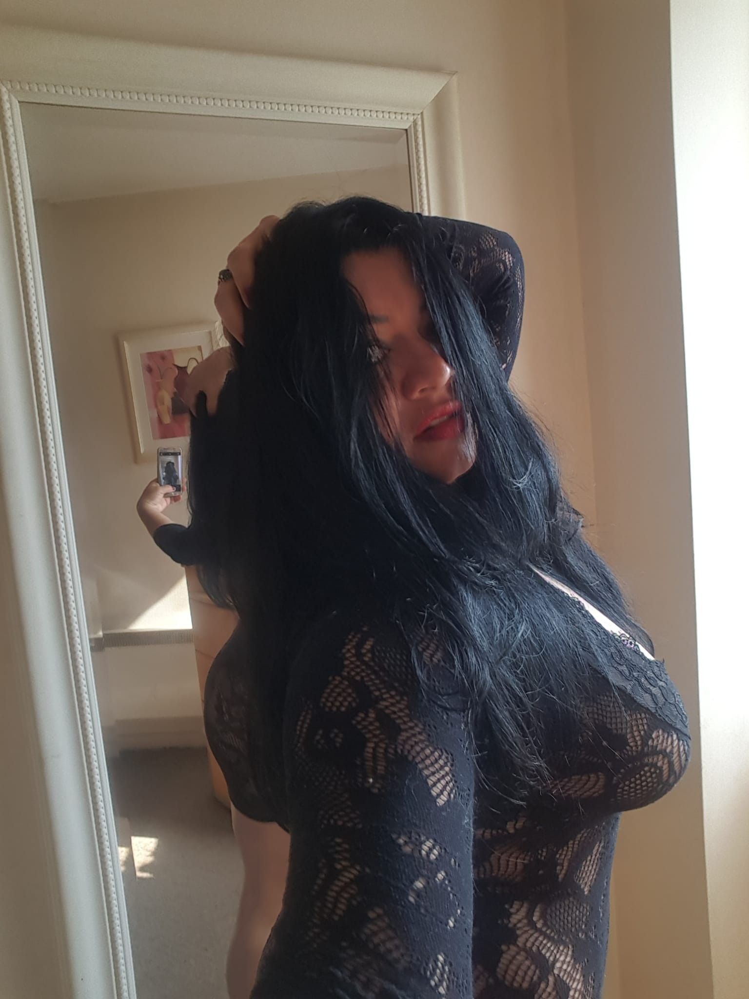 https://cdn.adultwork.com/gallery/G12/8928394.jpg