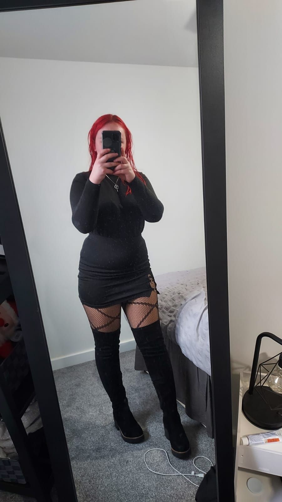 https://cdn.adultwork.com/gallery/G12/8929216.jpg